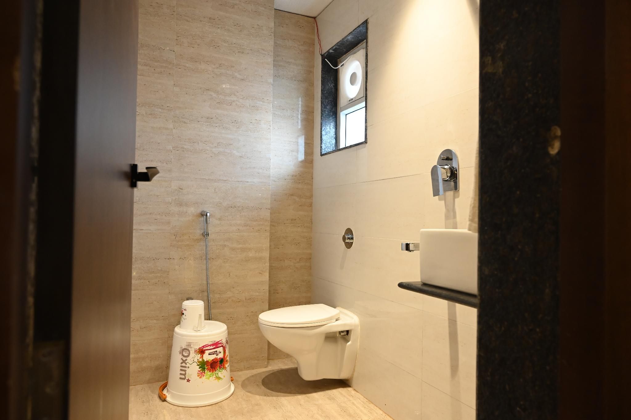 KS Square Hotel Patna Premium Double Room 3