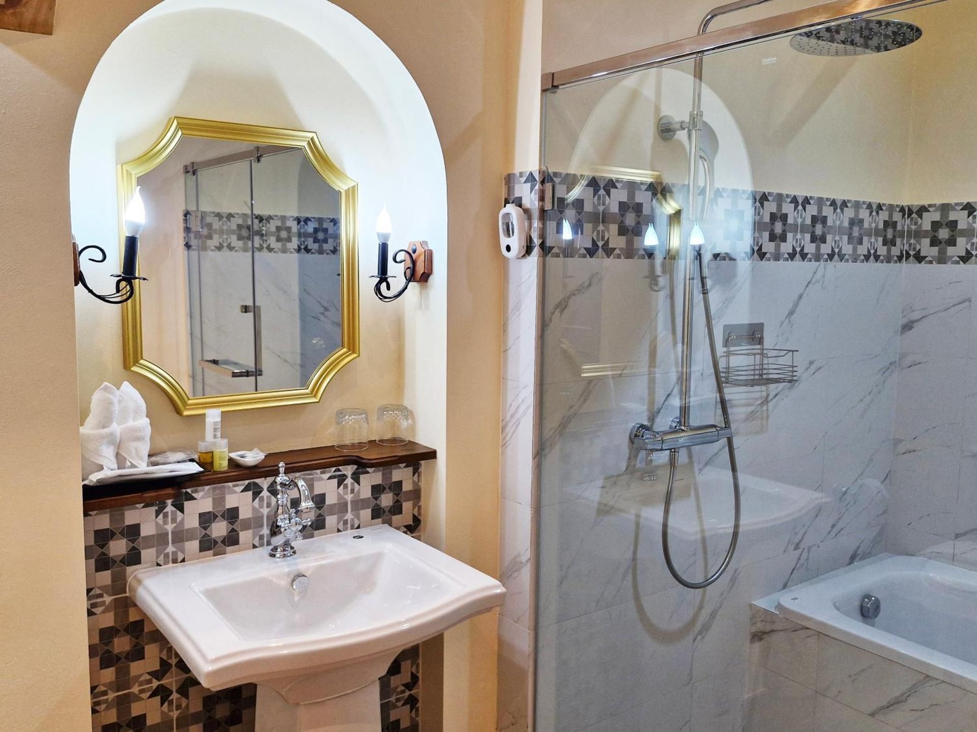 Khaoyai Biciclette Cafe and Hotel Mountain Deluxe Room 3