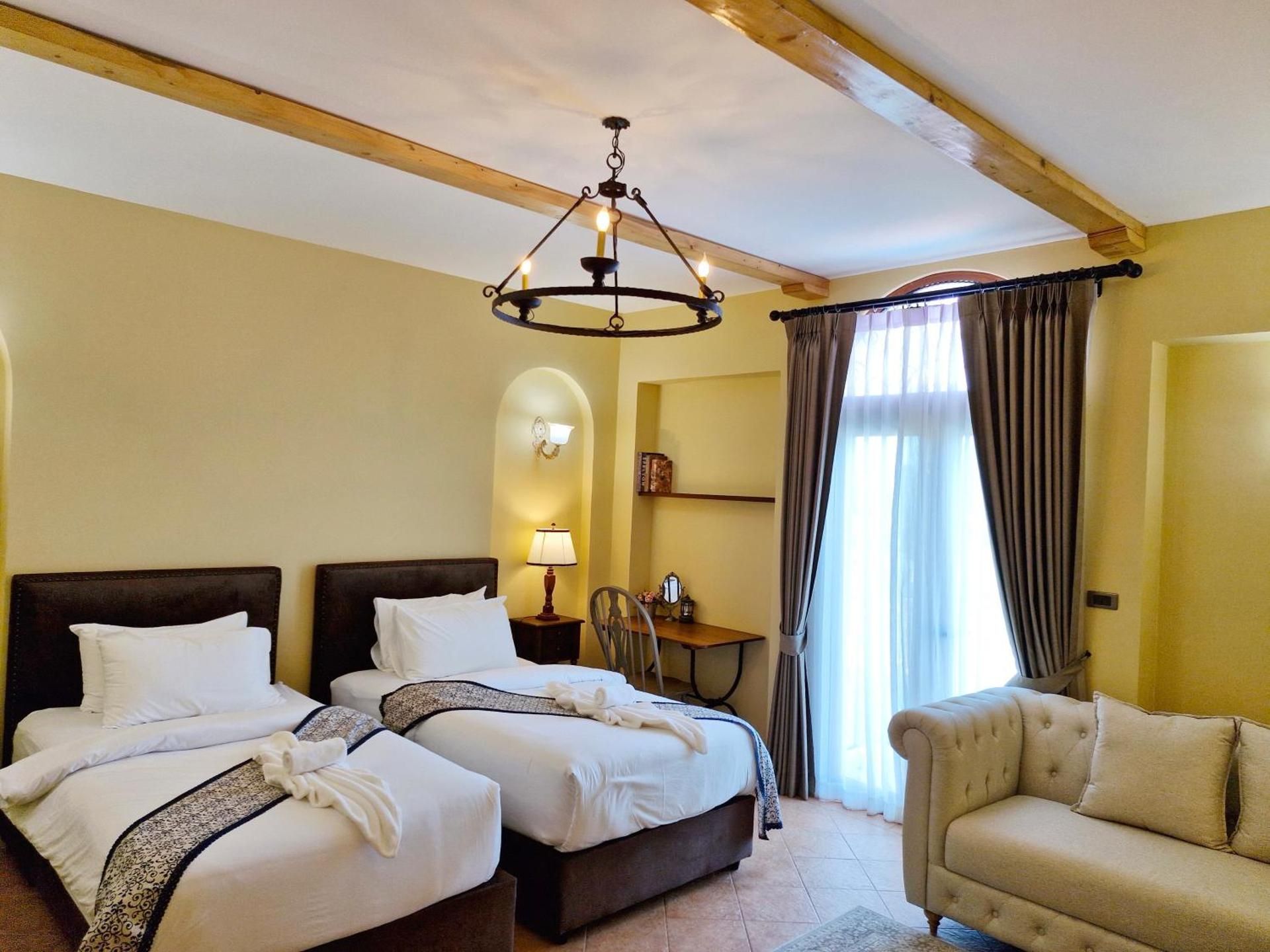 Khaoyai Biciclette Cafe and Hotel Mountain Deluxe Room