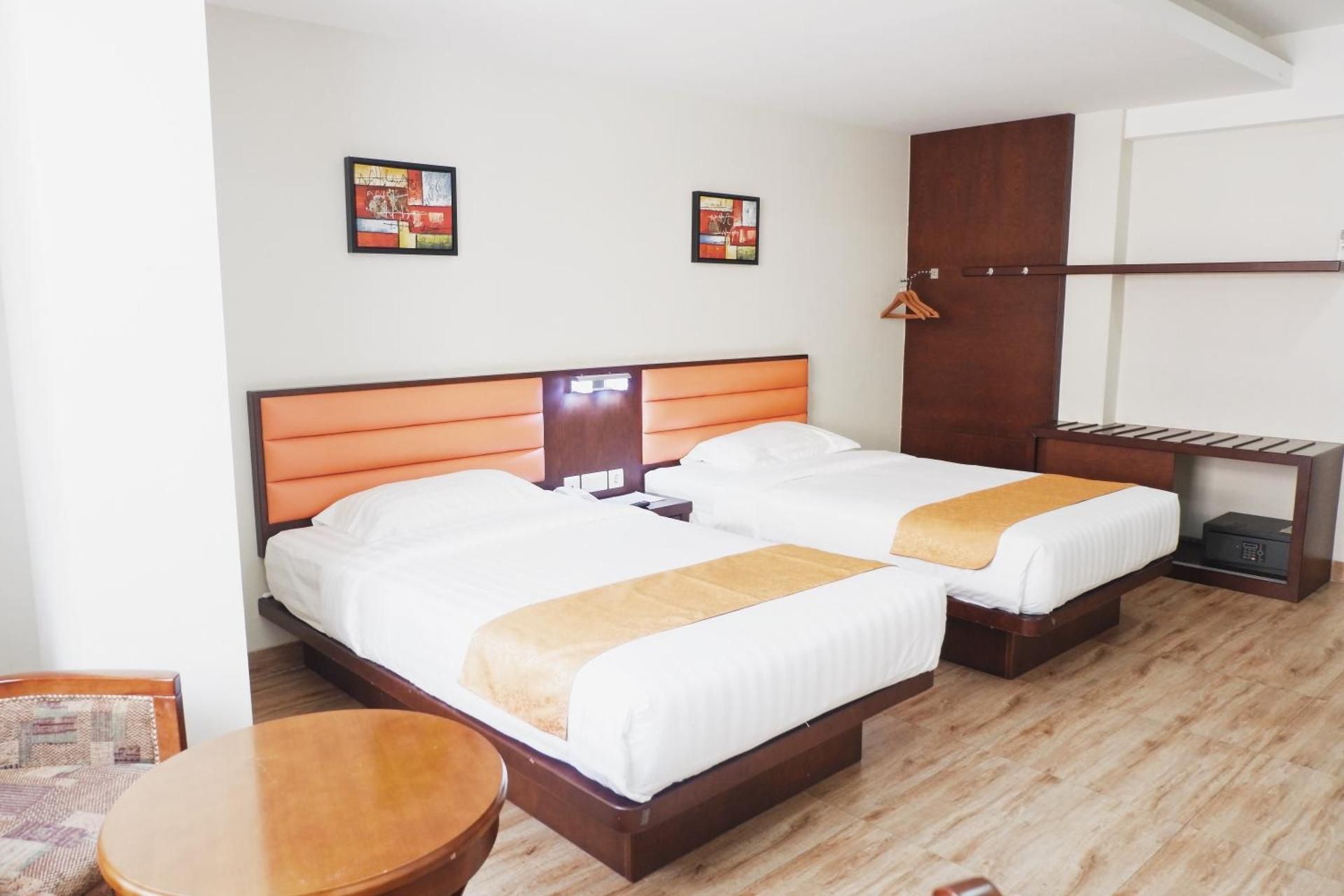 Hans Inn Batam Superior Twin Room