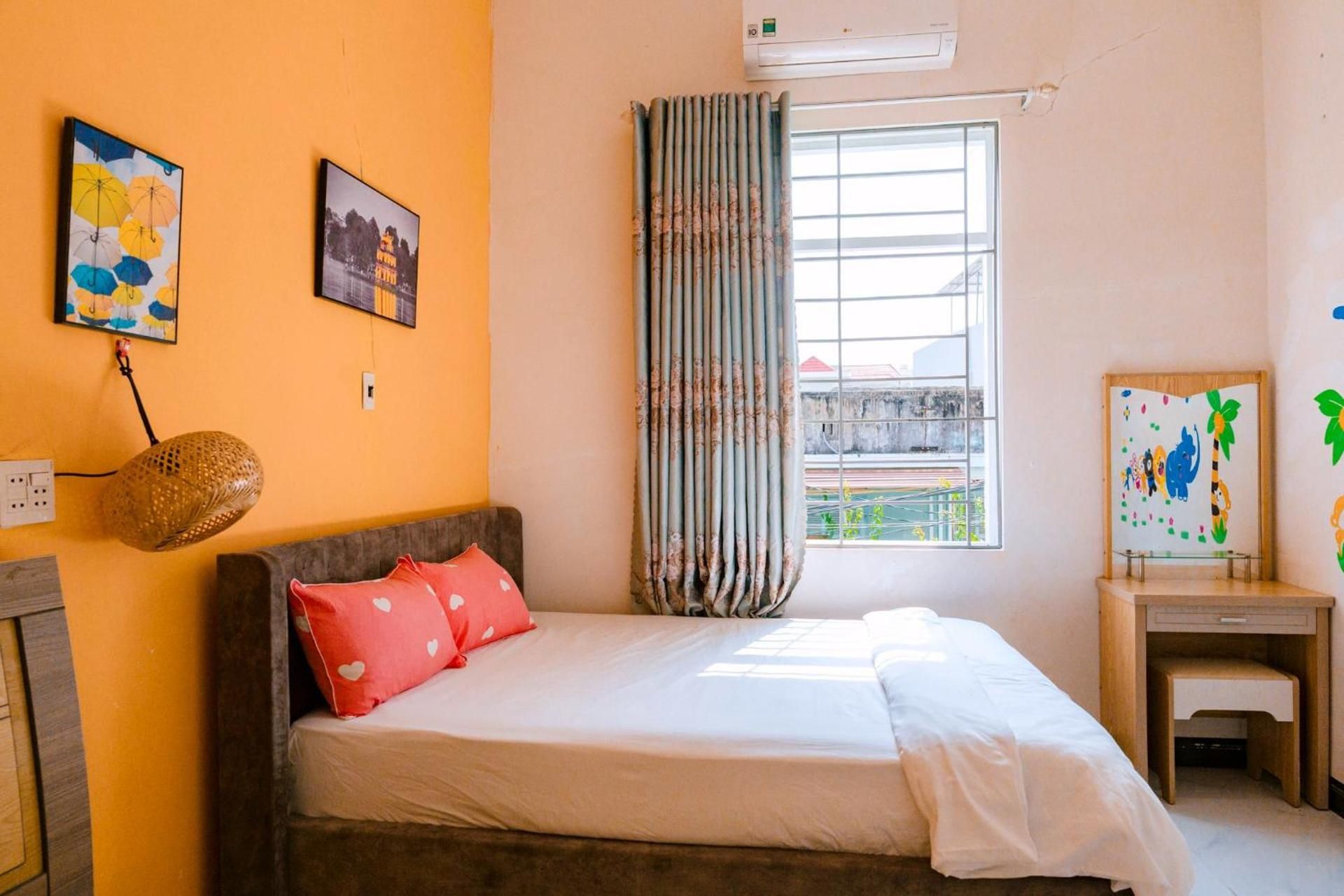 Ruby Homestay Phu Yen Quadruple Room 3