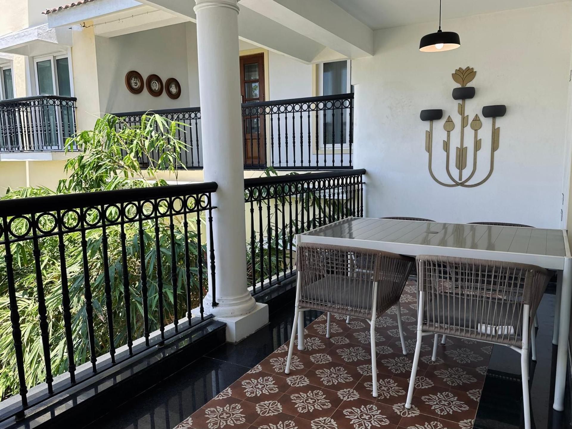 Mayilveedu Guest House Junior Suite with Balcony