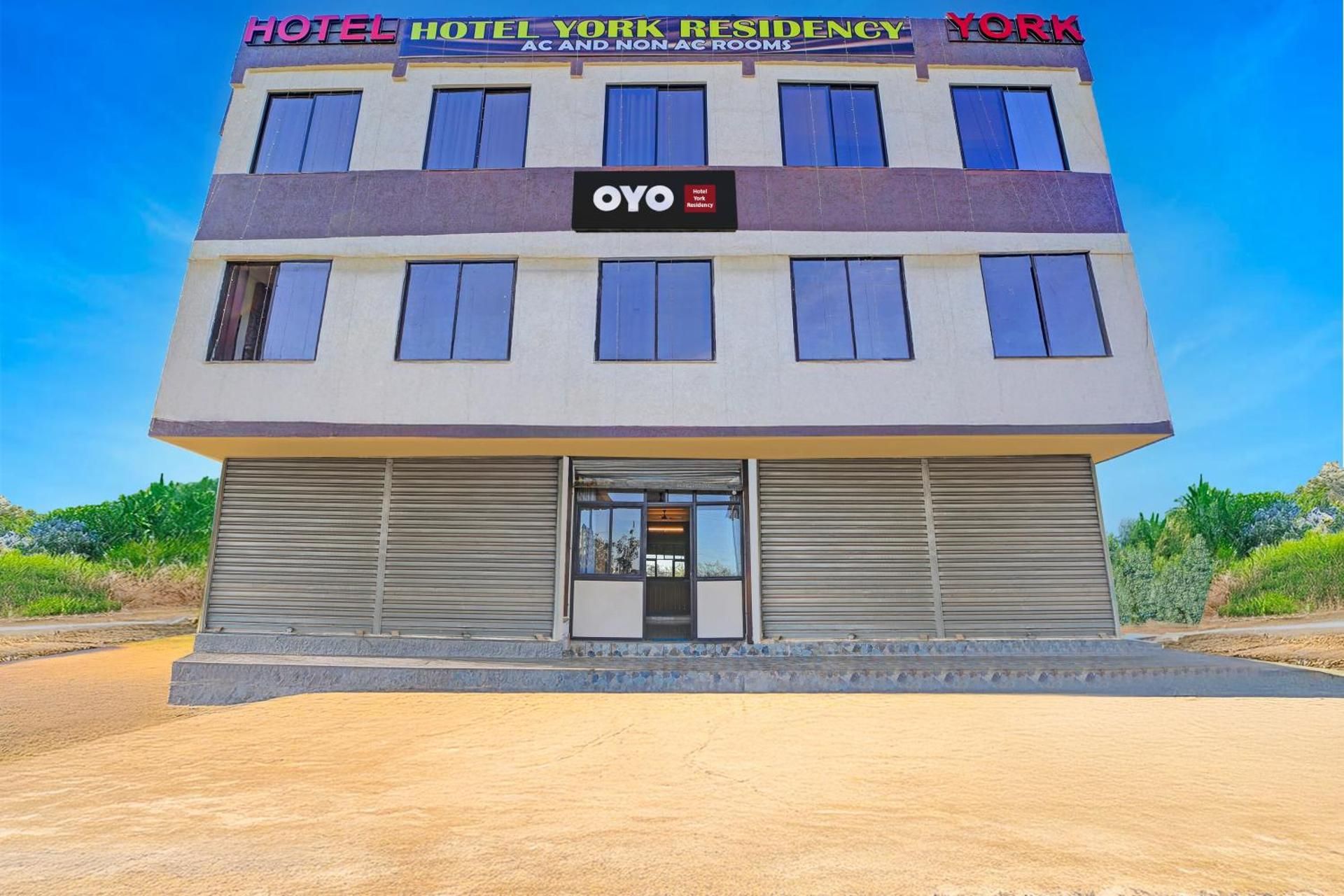 Super Hotel O York Residency