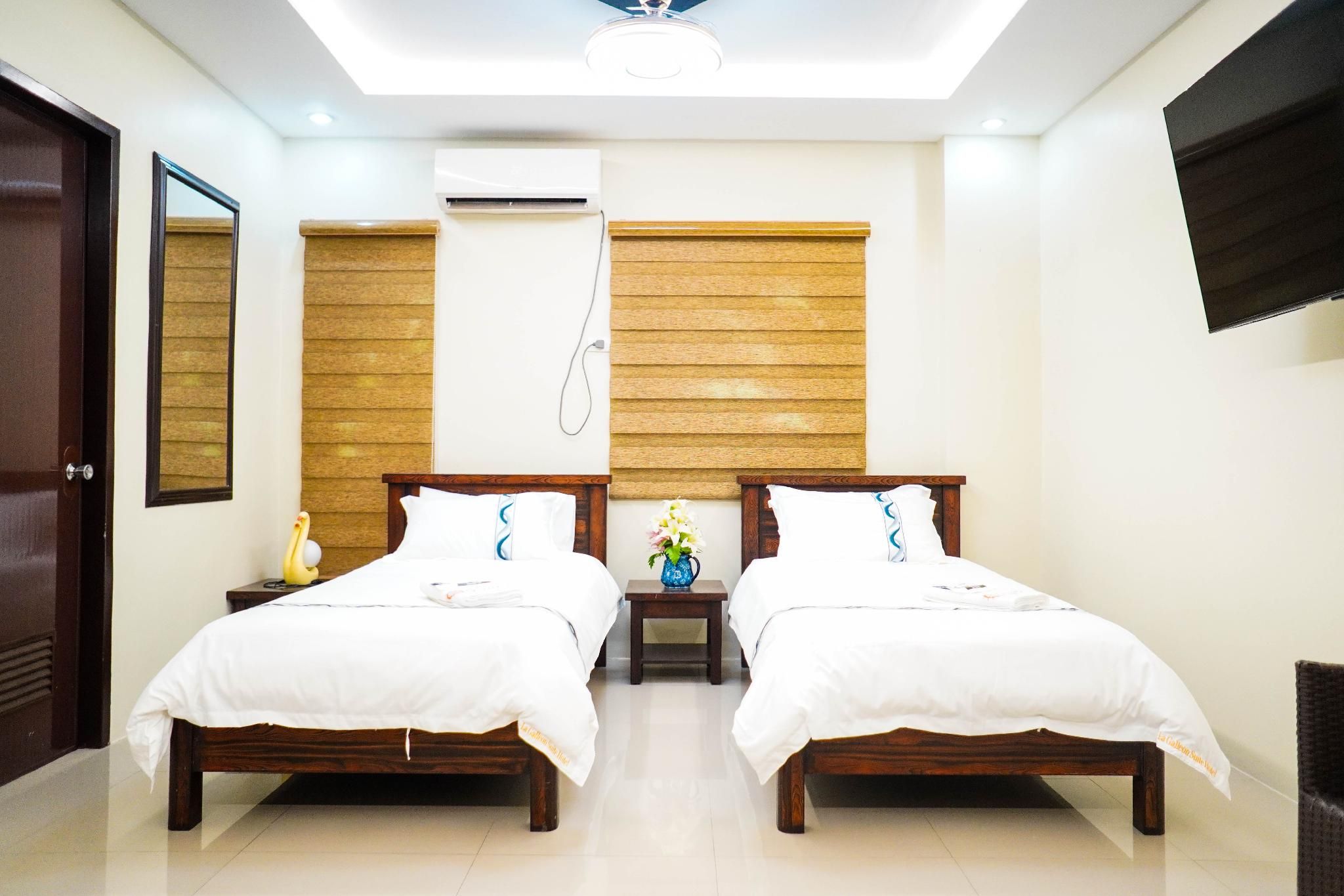 La Galleon Suites Hotel Twin Room