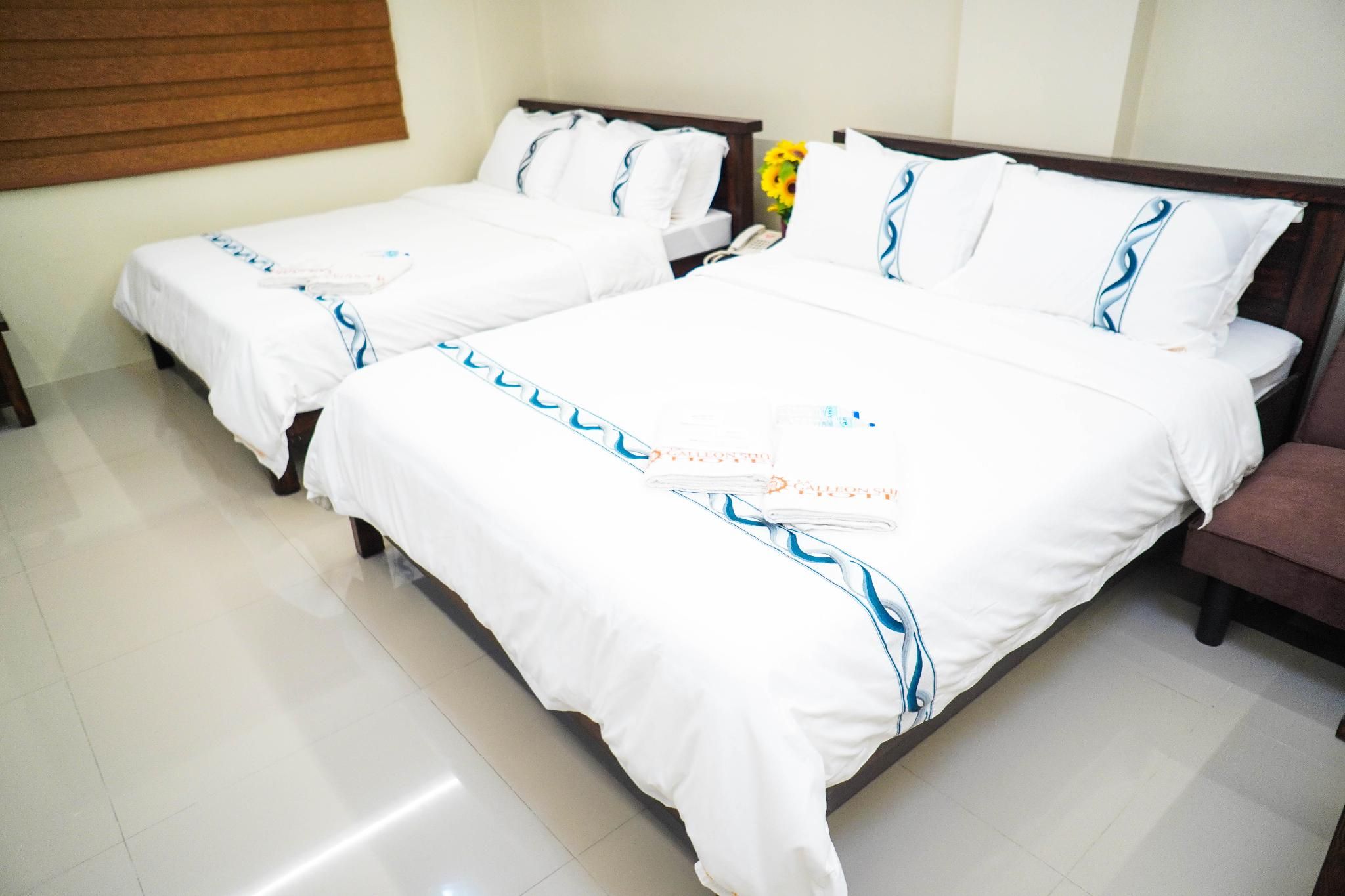 La Galleon Suites Hotel Family Room 3