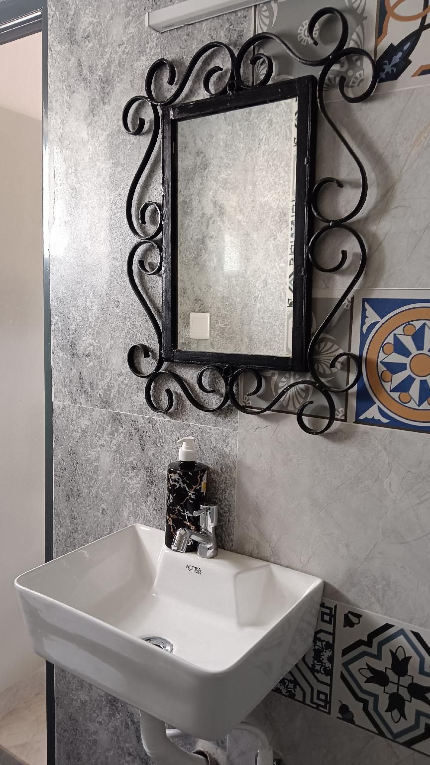 Mithila Homestay - Thanjavur Standard Room 4