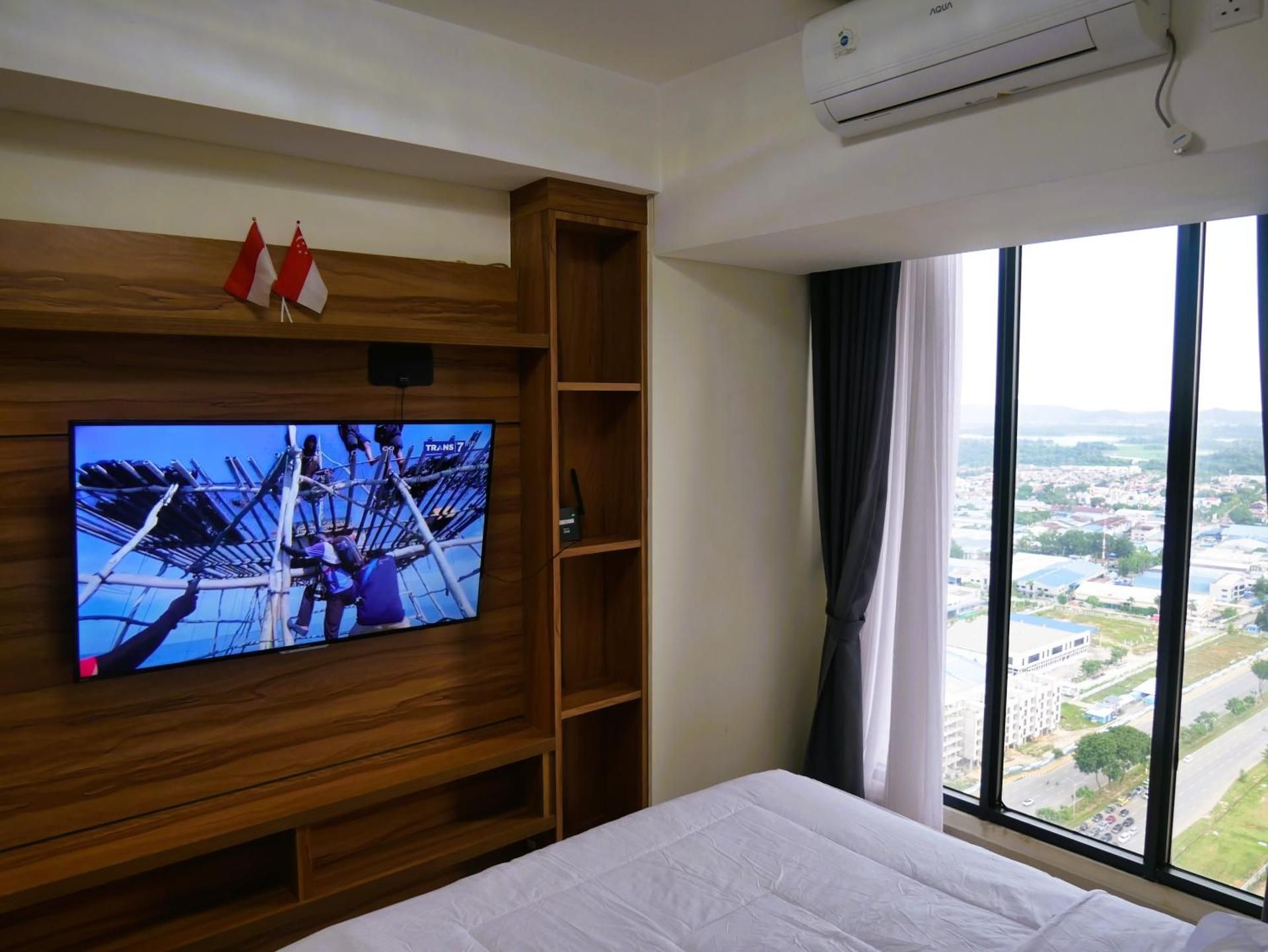 Studio Apartment with Queen Bed