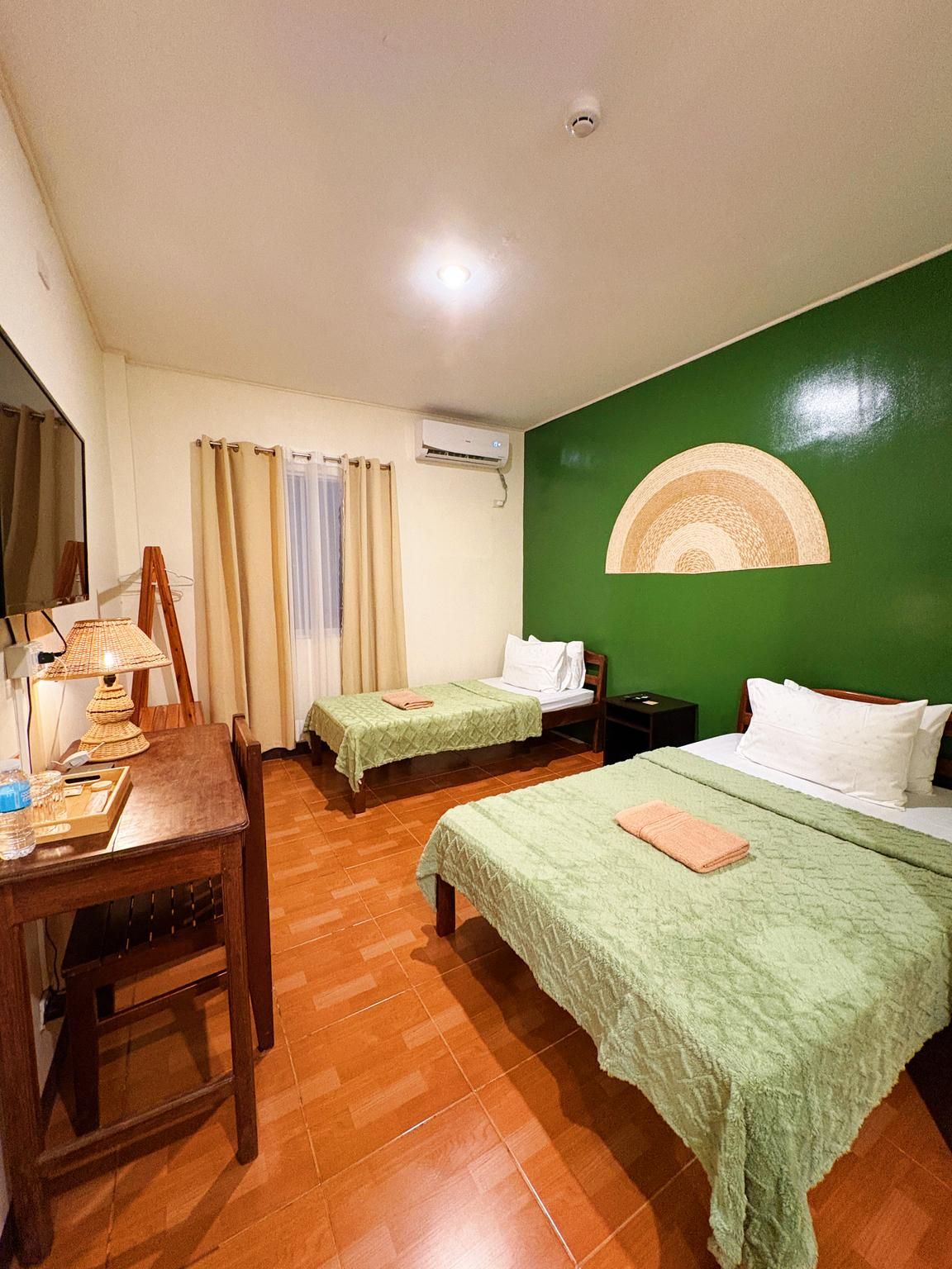 Adlaw Inn Triple Deluxe 2