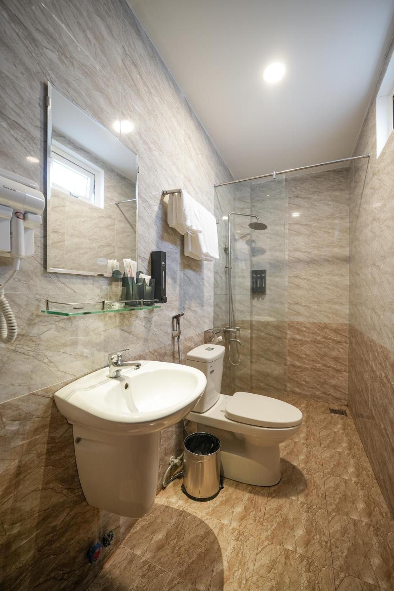 Chiic House Đà Lạt Deluxe Room 10