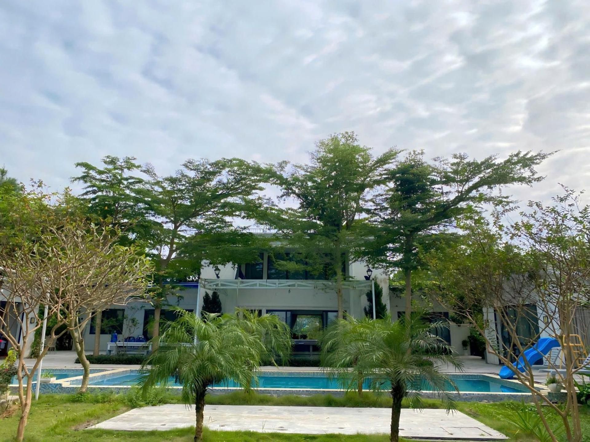 Surrounding environment