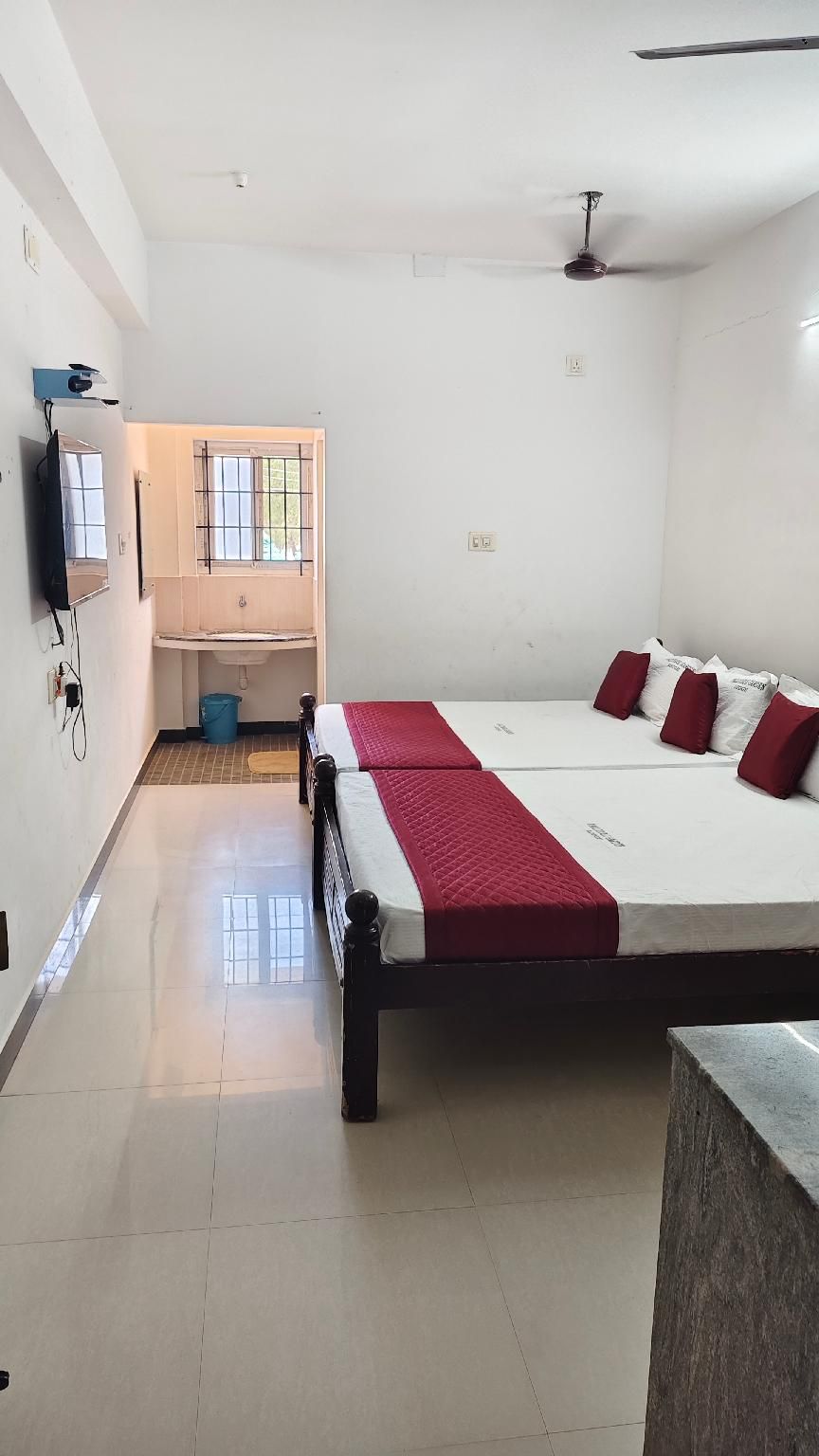 Family - Non-Smoking