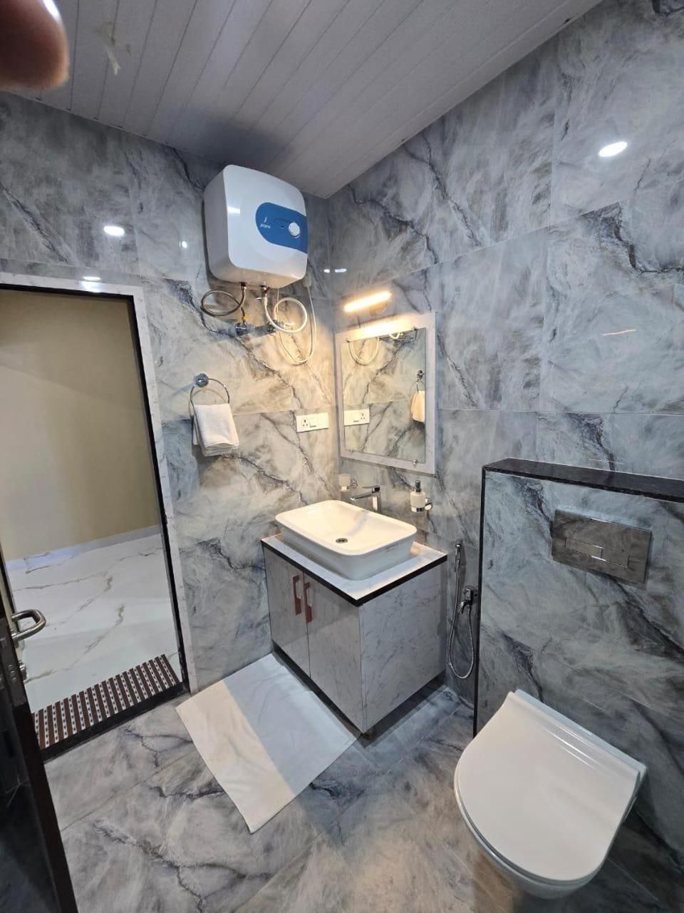 SC Hotel Double Room 3