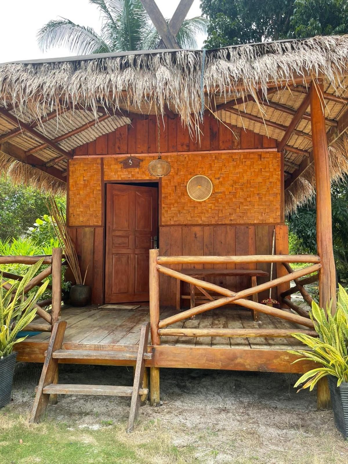 Bintan Brzee Beach in Bintan Island - Bungalow 1