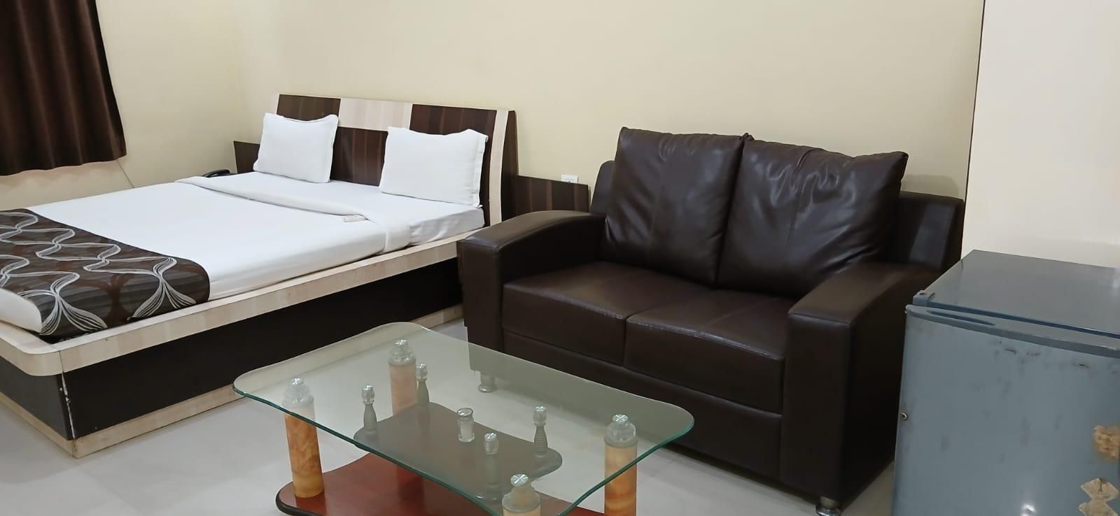 Motel New Milan, Muzaffarpur Deluxe Room 2