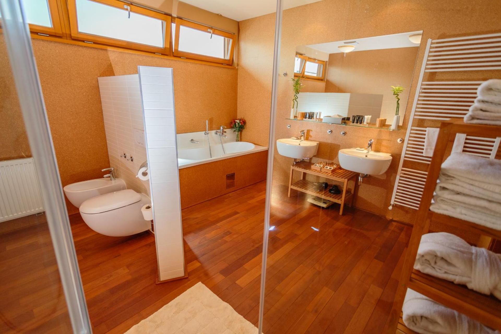 Penthouse with Free Wellness Entrance