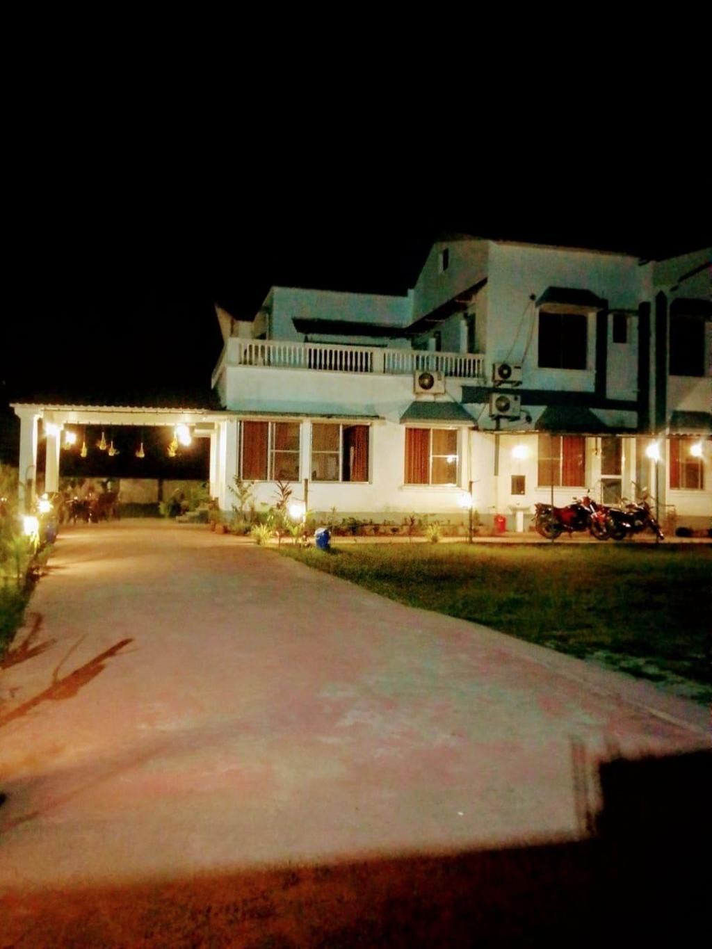 Ramsai tea & wildlife Resort