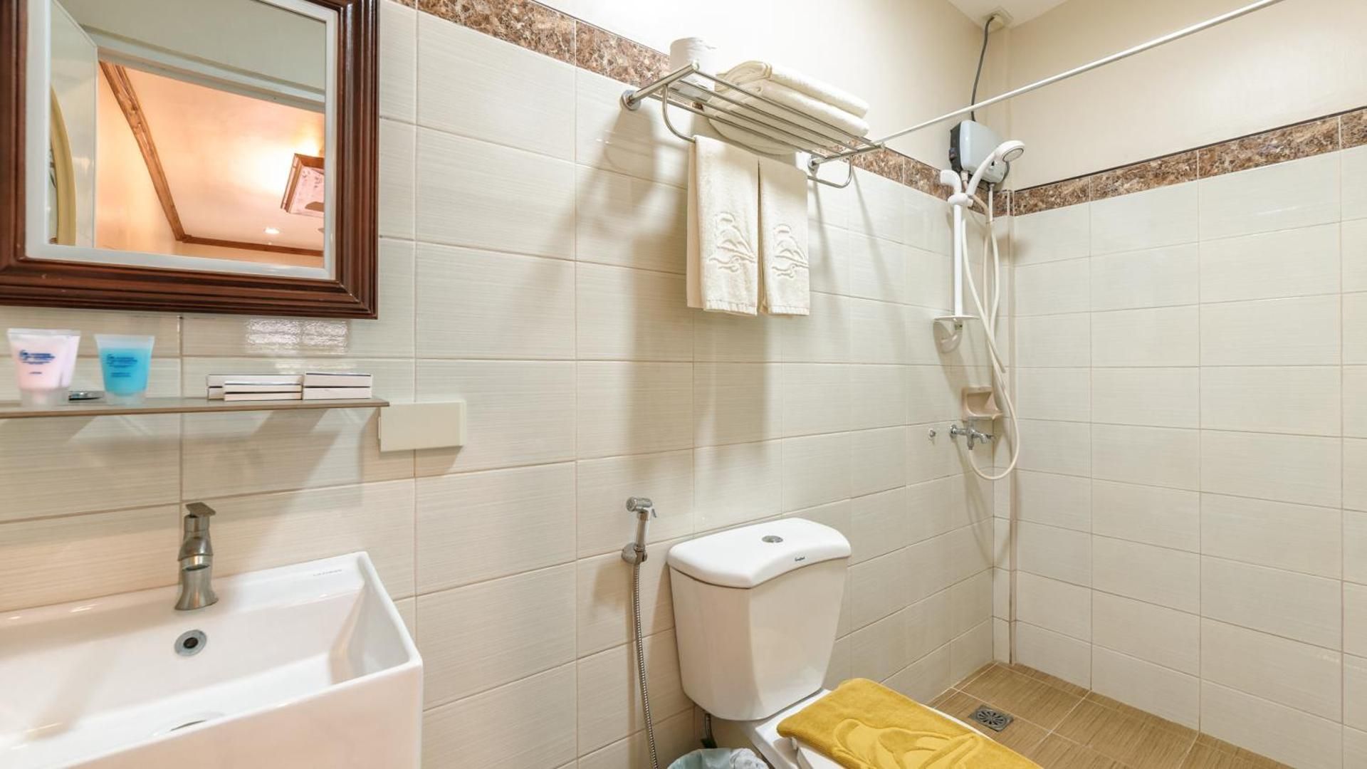 Superior Twin Room Annex