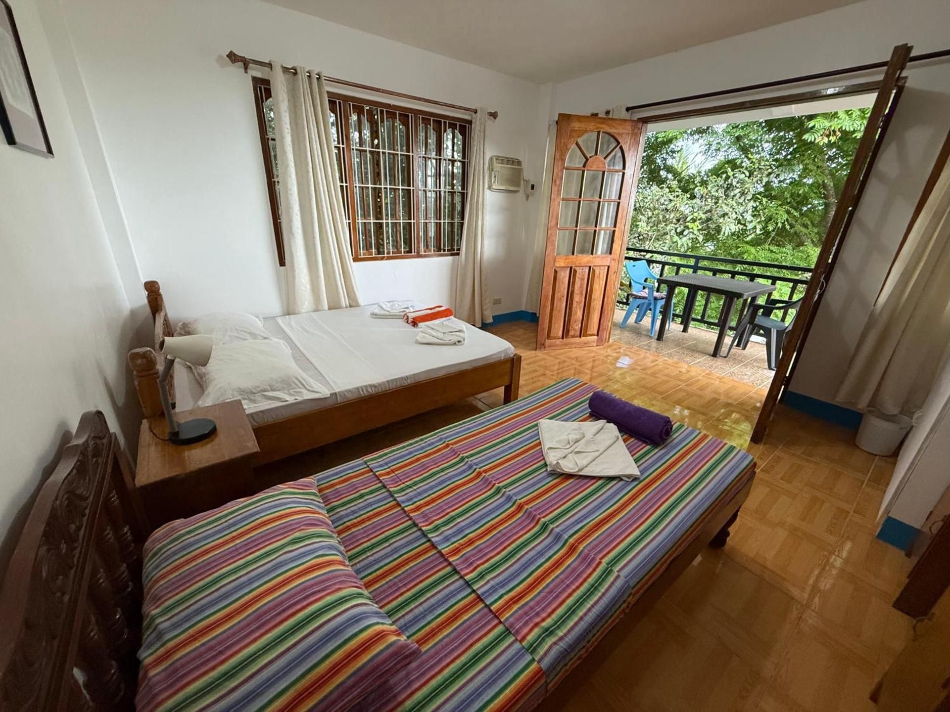 Casa Aureola Triple Room with Balcony