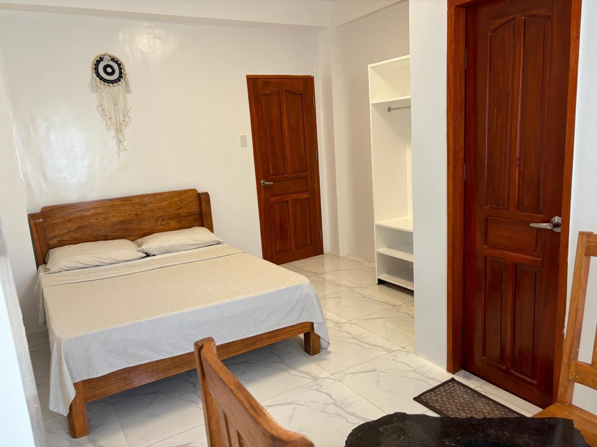 Daddy O Beach House Superior Queen Room