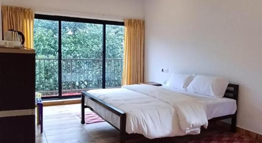 Jmount Vagamon Resort Deluxe 5