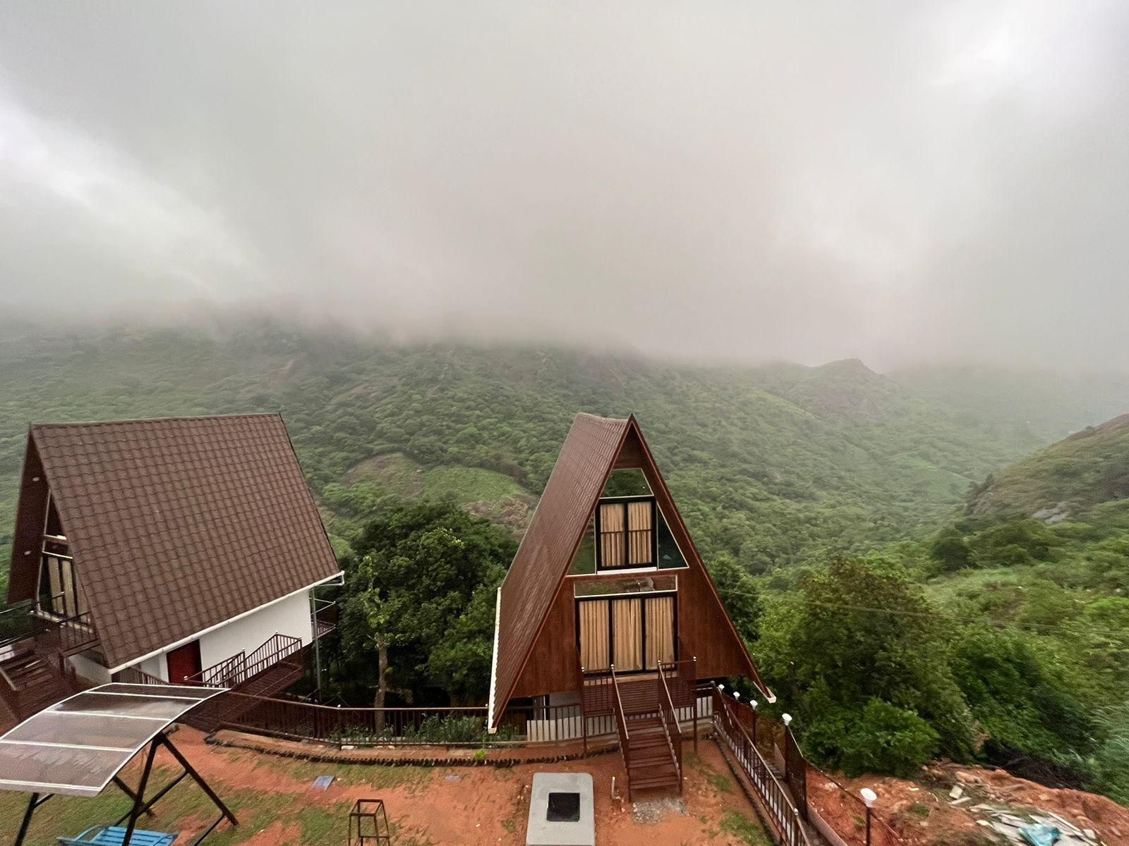 Jmount Vagamon Resort Suite 3