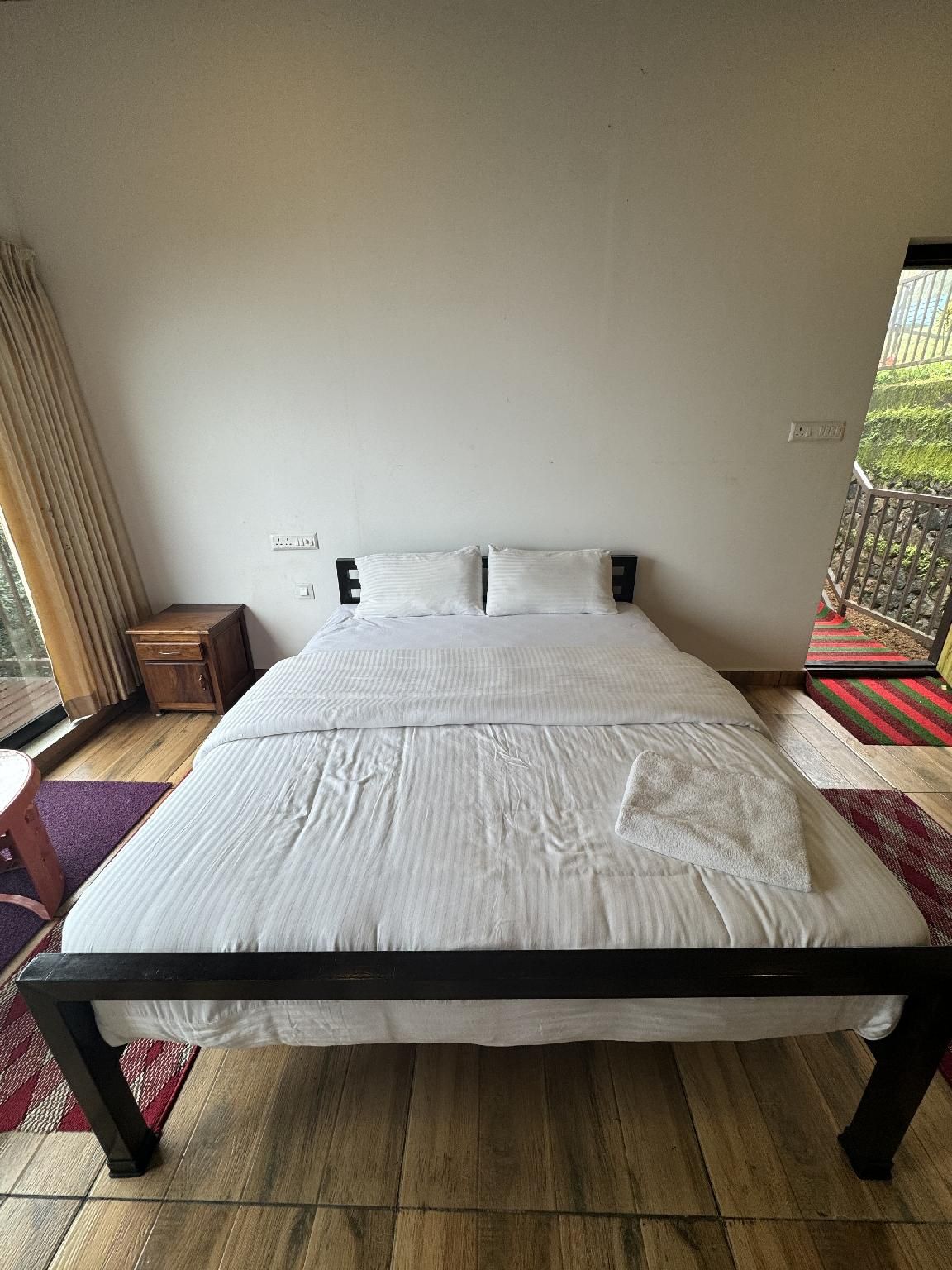 Jmount Vagamon Resort Deluxe 4