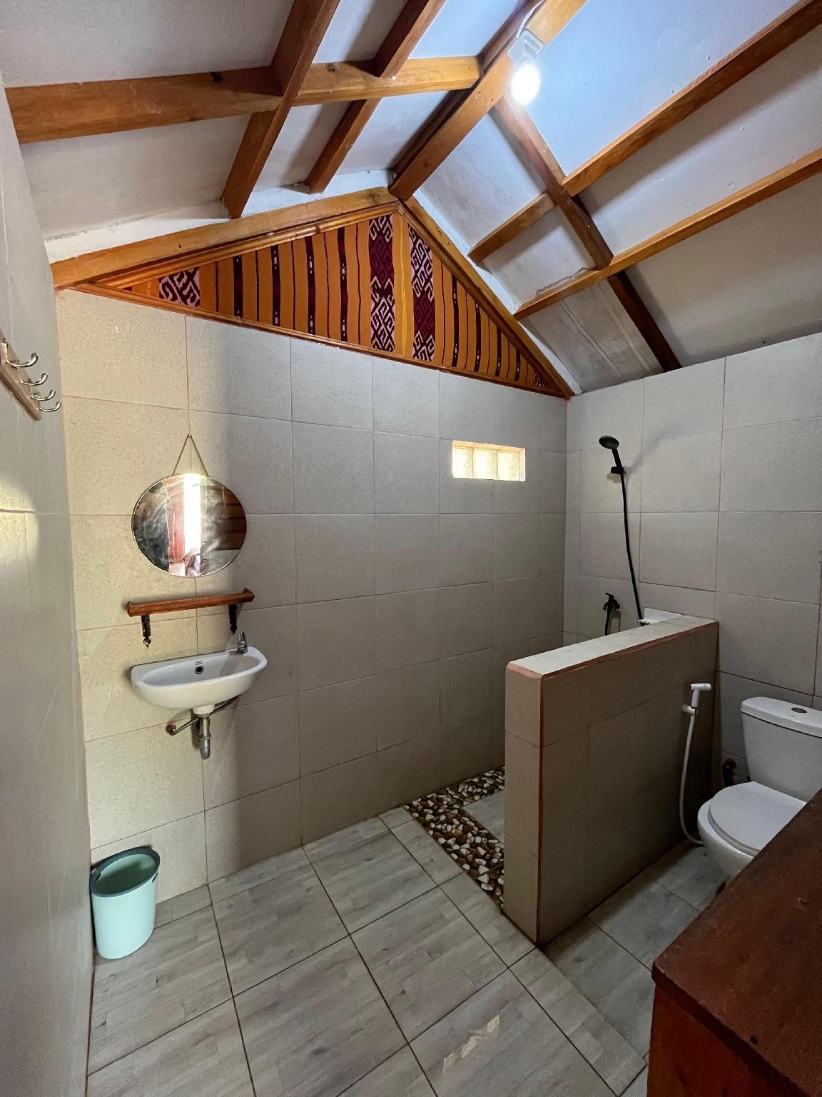 Beach Camp Lombok Deluxe Bungalow 2