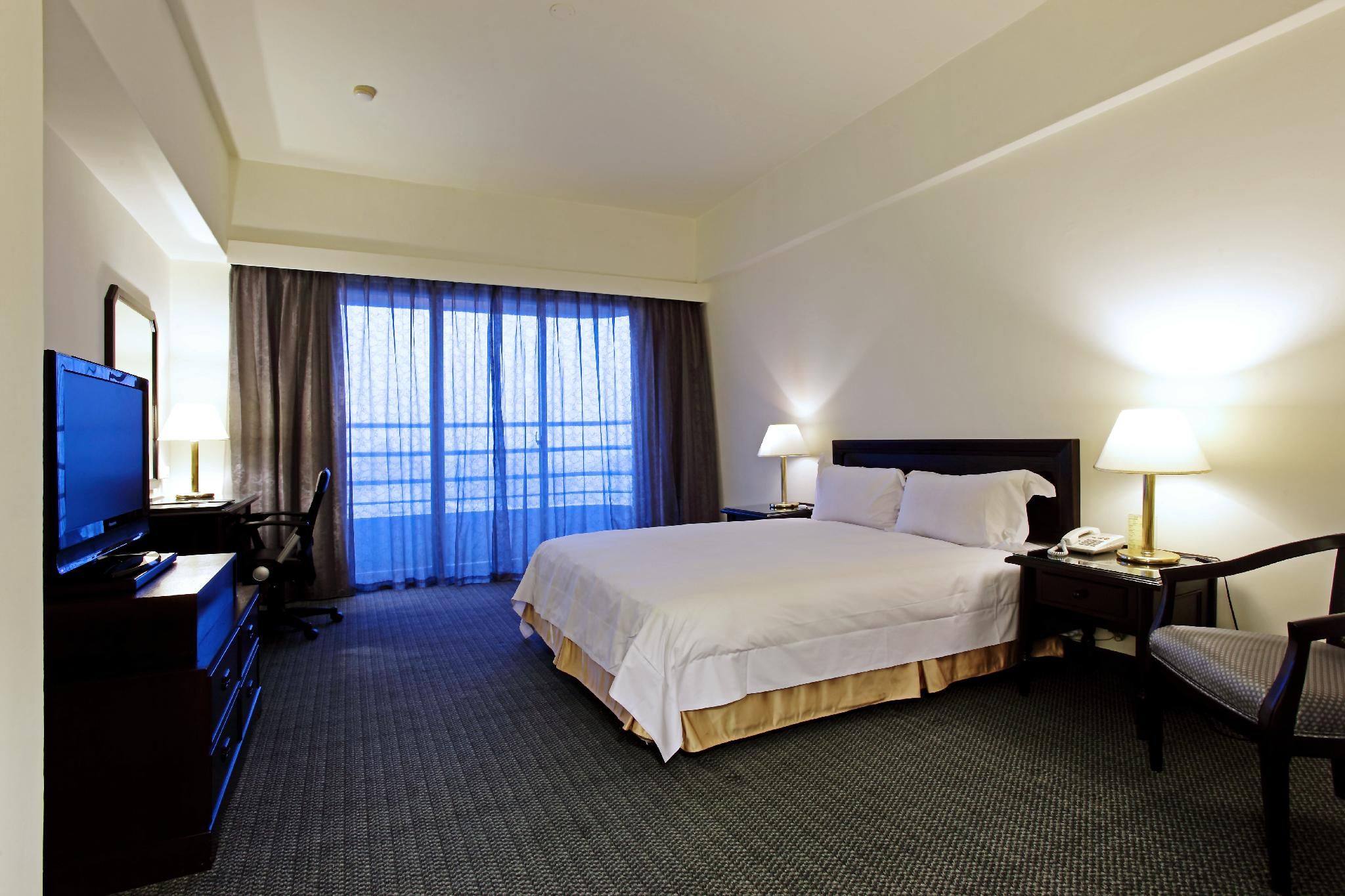 Metro Hotel Business Double Room 3