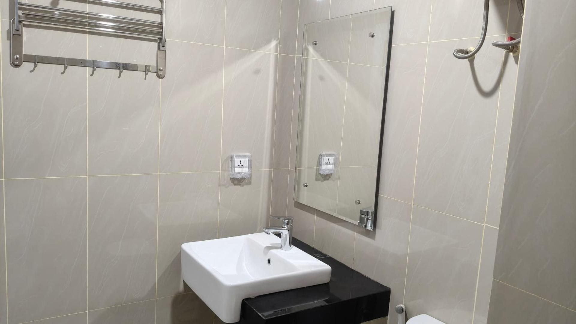 One-Bedroom Apartment With Ocean View