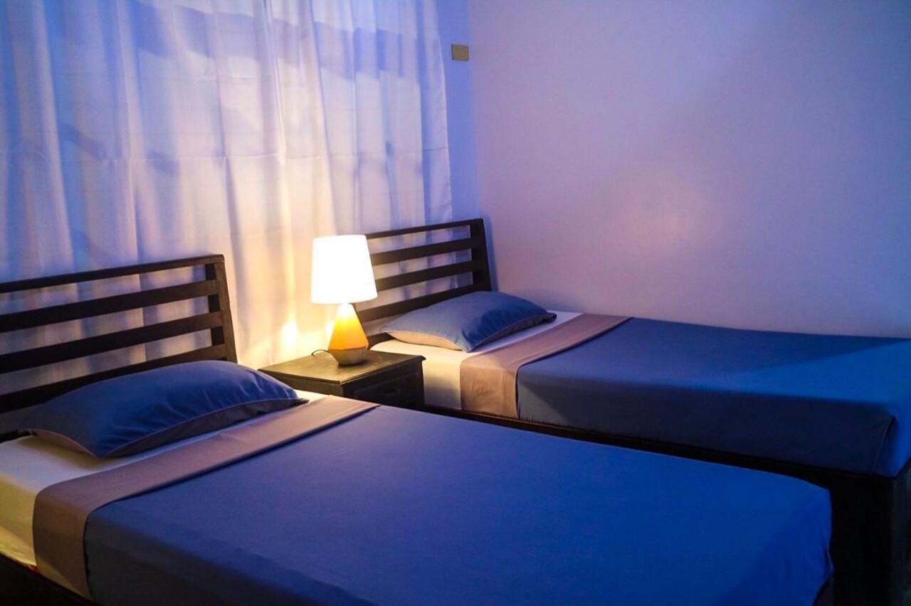 Hostel Privado Standard Double Room with Shared Bathroom 2