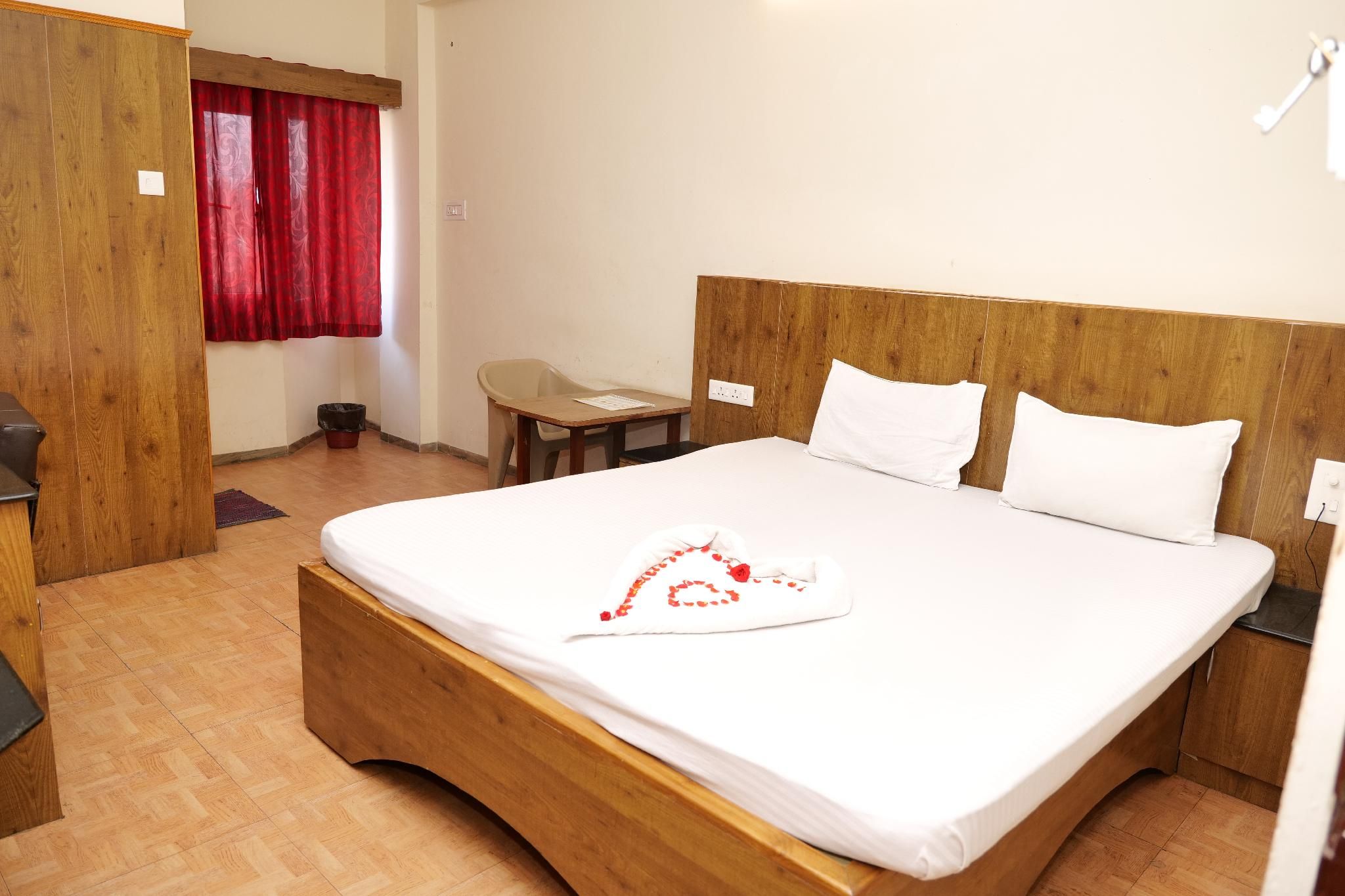 Sakthi Hotel Pollachi Premium Room without Air Conditioning