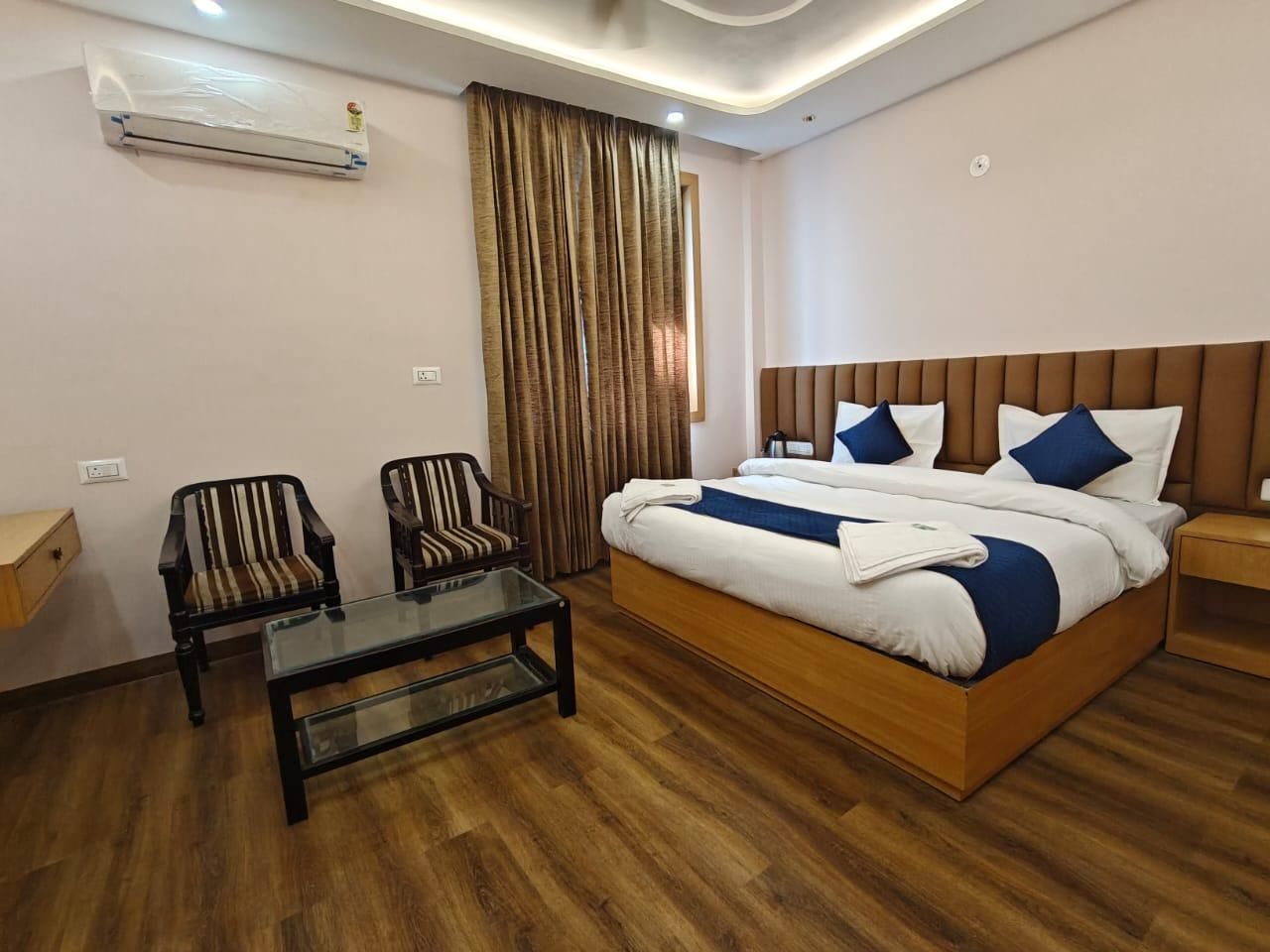 Hotel Kashmir Residency By Maa Sukrala Hotels and Resorts Double Room