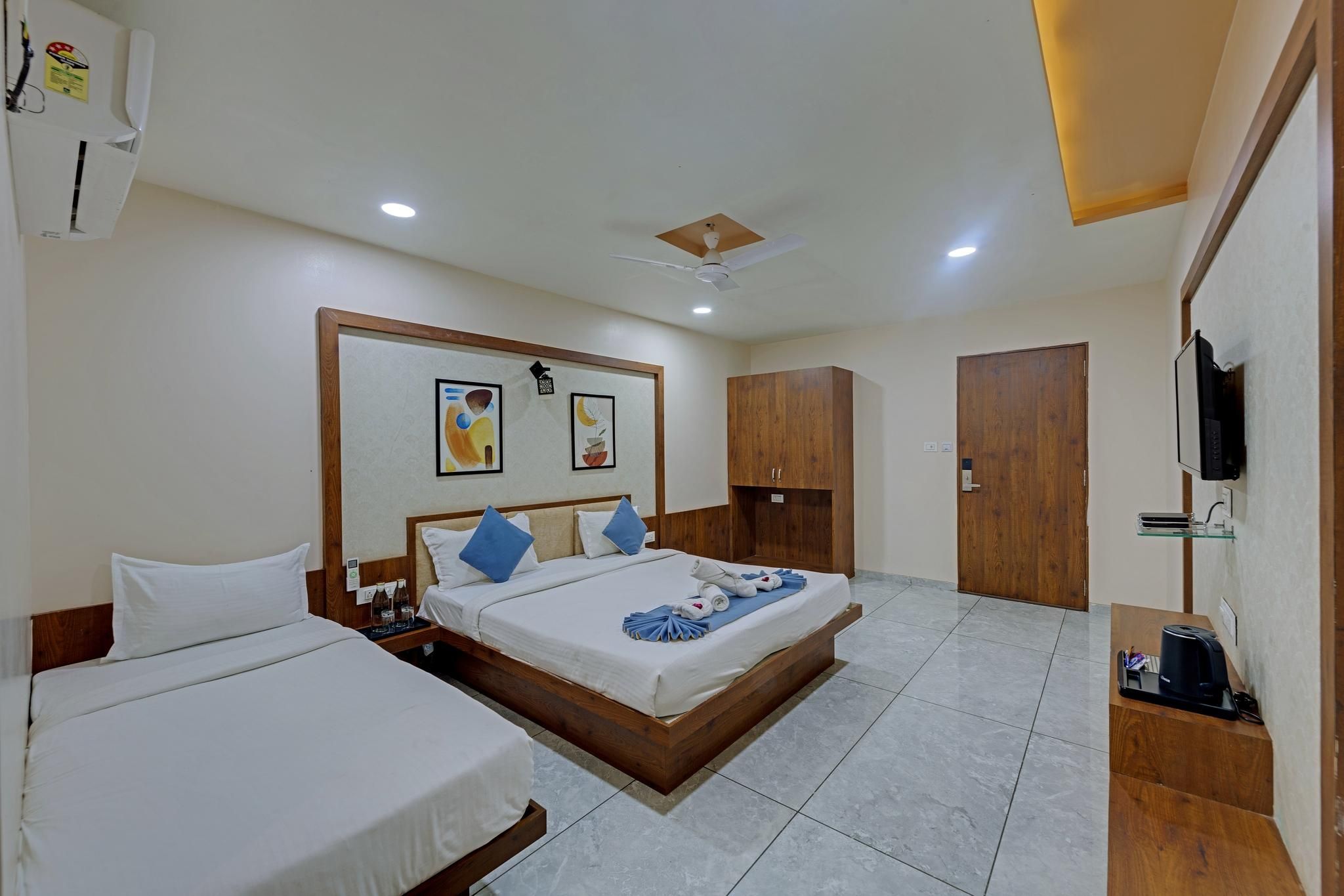 Hotel Sai Inn Deluxe - B 2