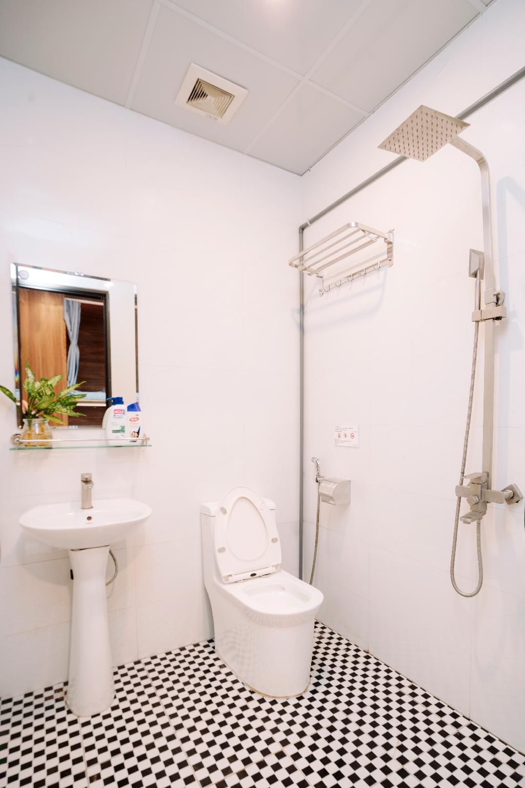 Wafami Hostel Ninh Binh Garden Room King 2