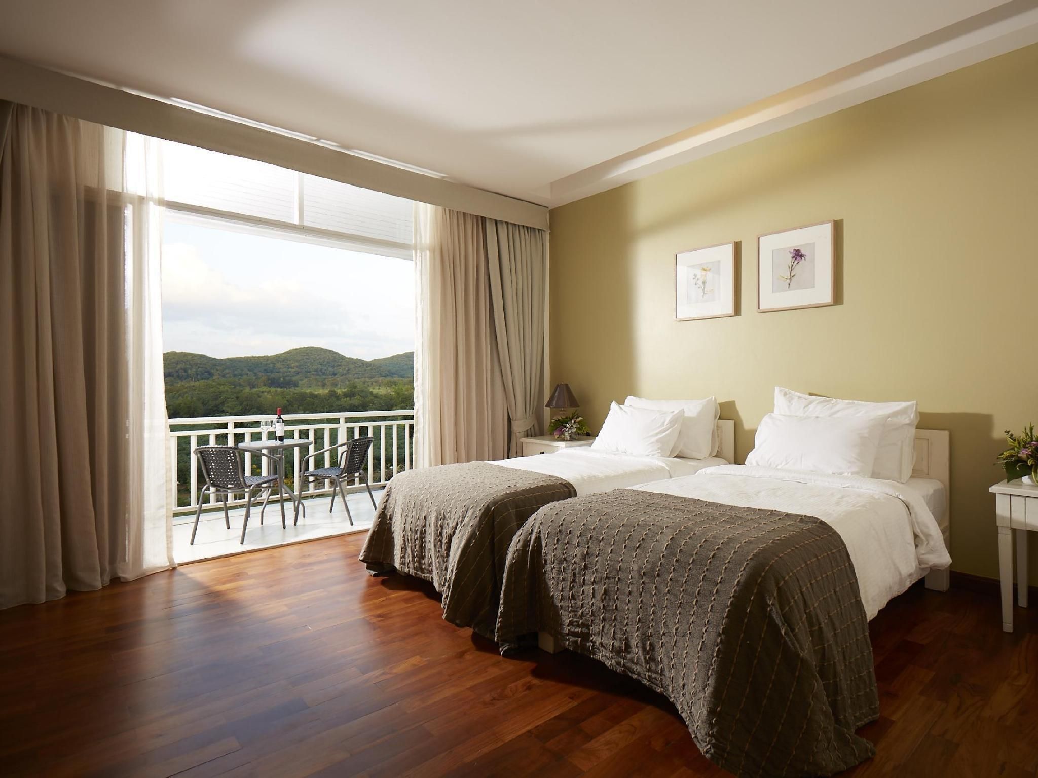 Santosha Health Lifestyle Resort Pool View 3