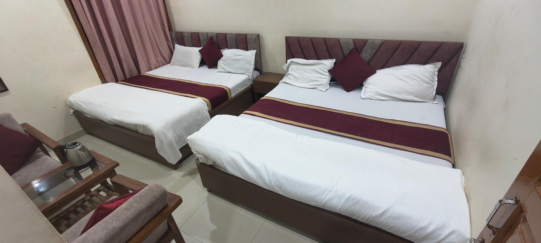 2 Bedroom Deluxe Suite