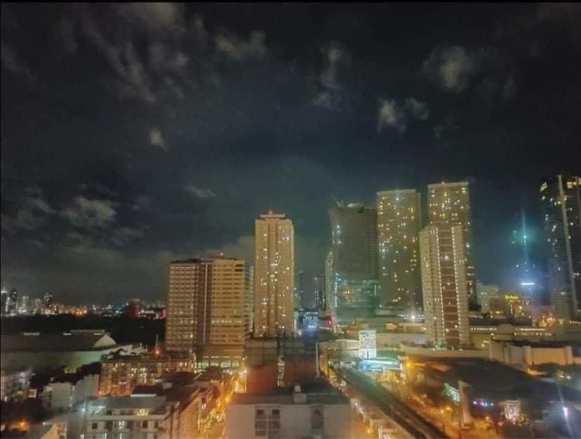 Urban Deca Condotel Studio 7