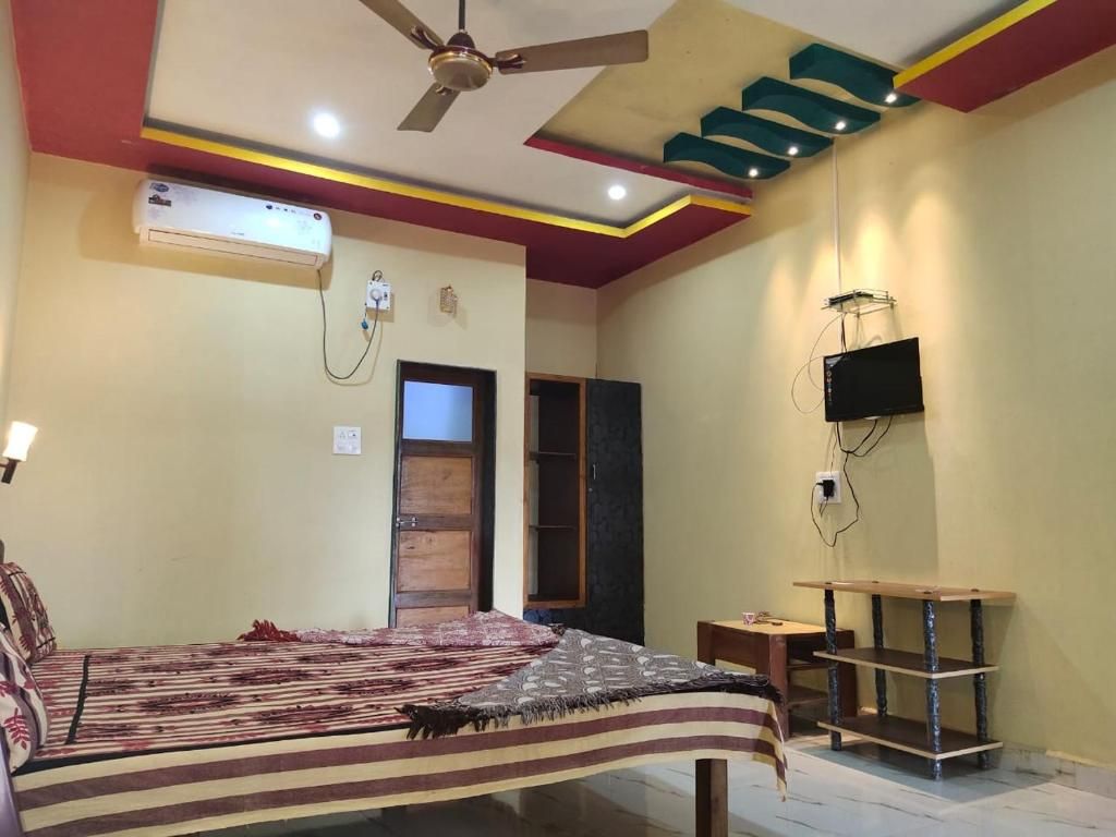 Manali Beach Resort Deluxe Double Room