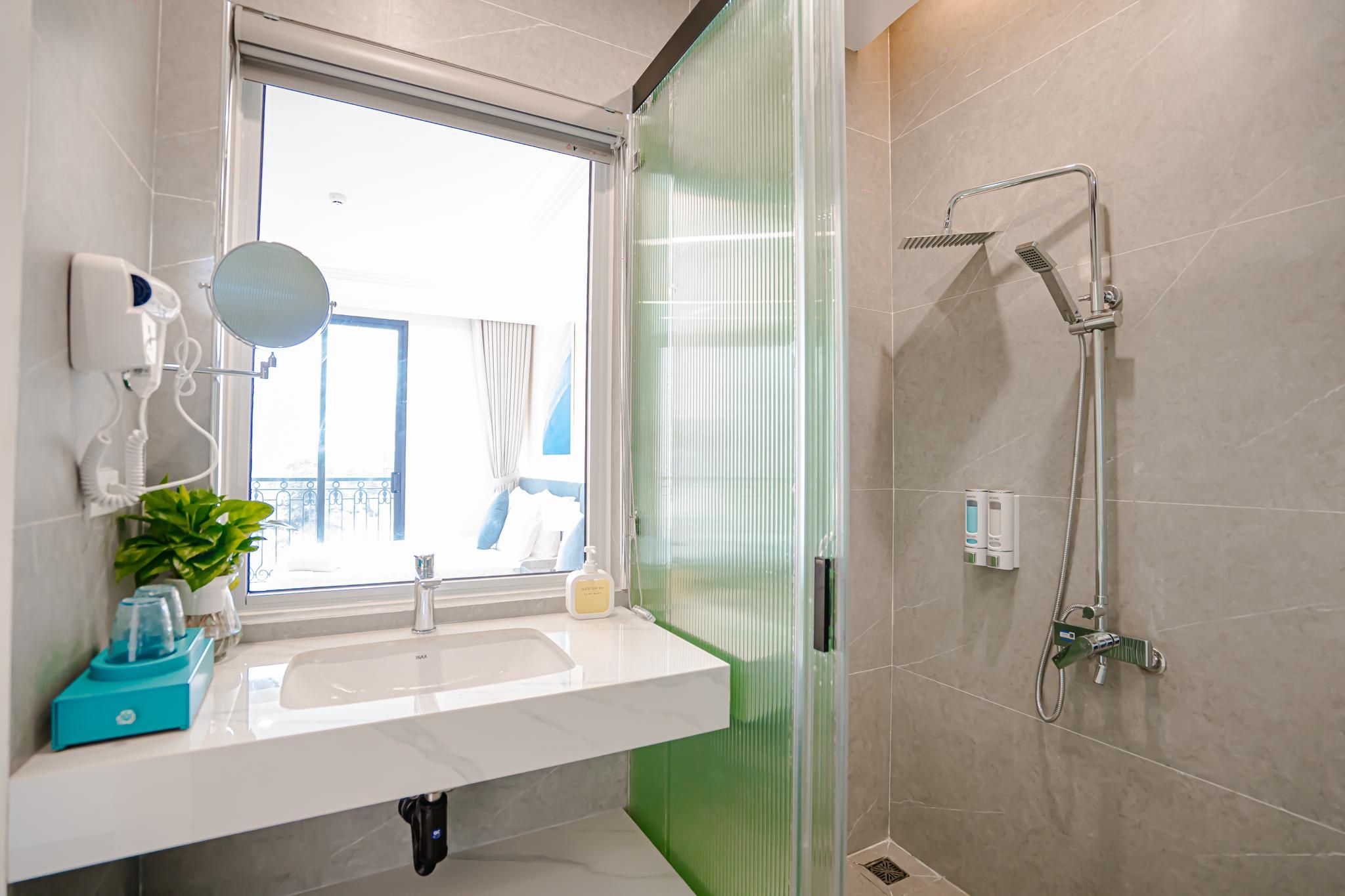 Lotus Sầm Sơn Hotel Superior Balcony 3