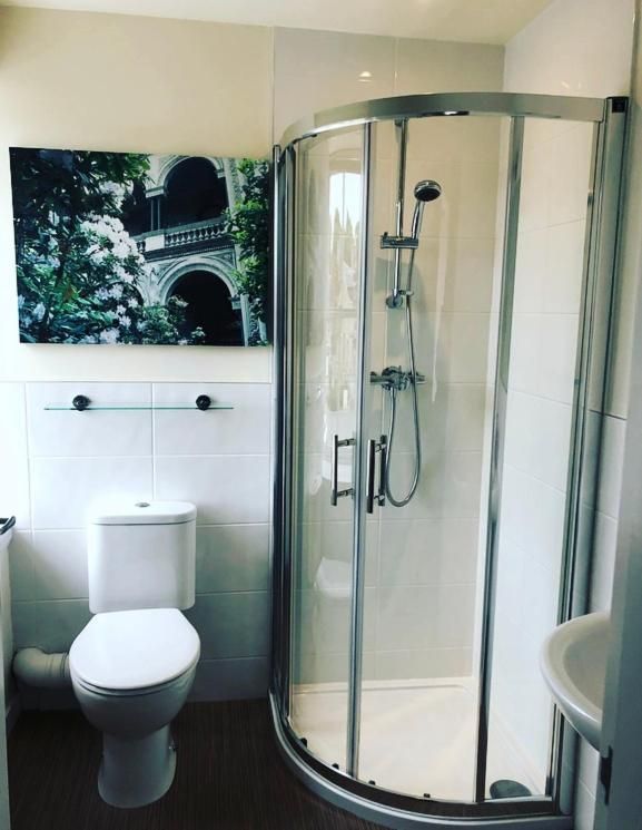 The Aberdeen Arms Hotel Twin Room with Bathroom 2