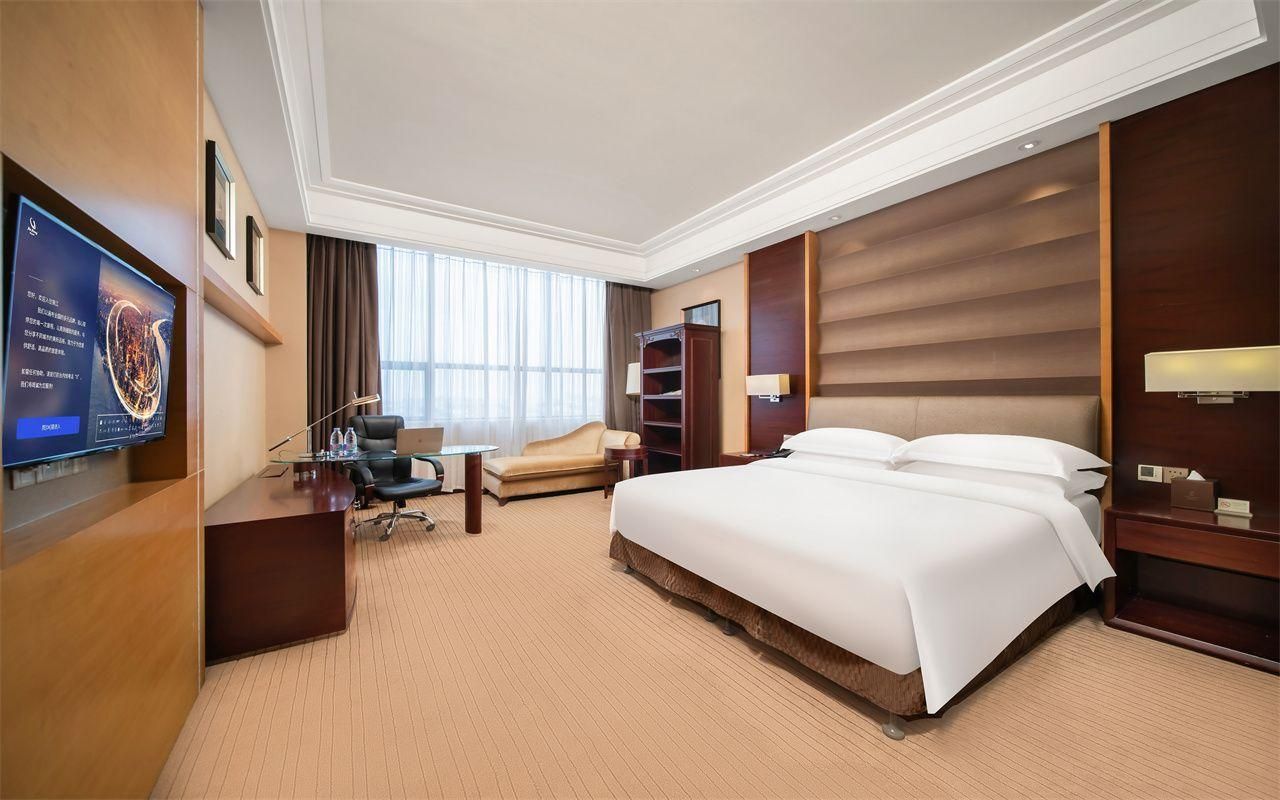 Elegance Single Room