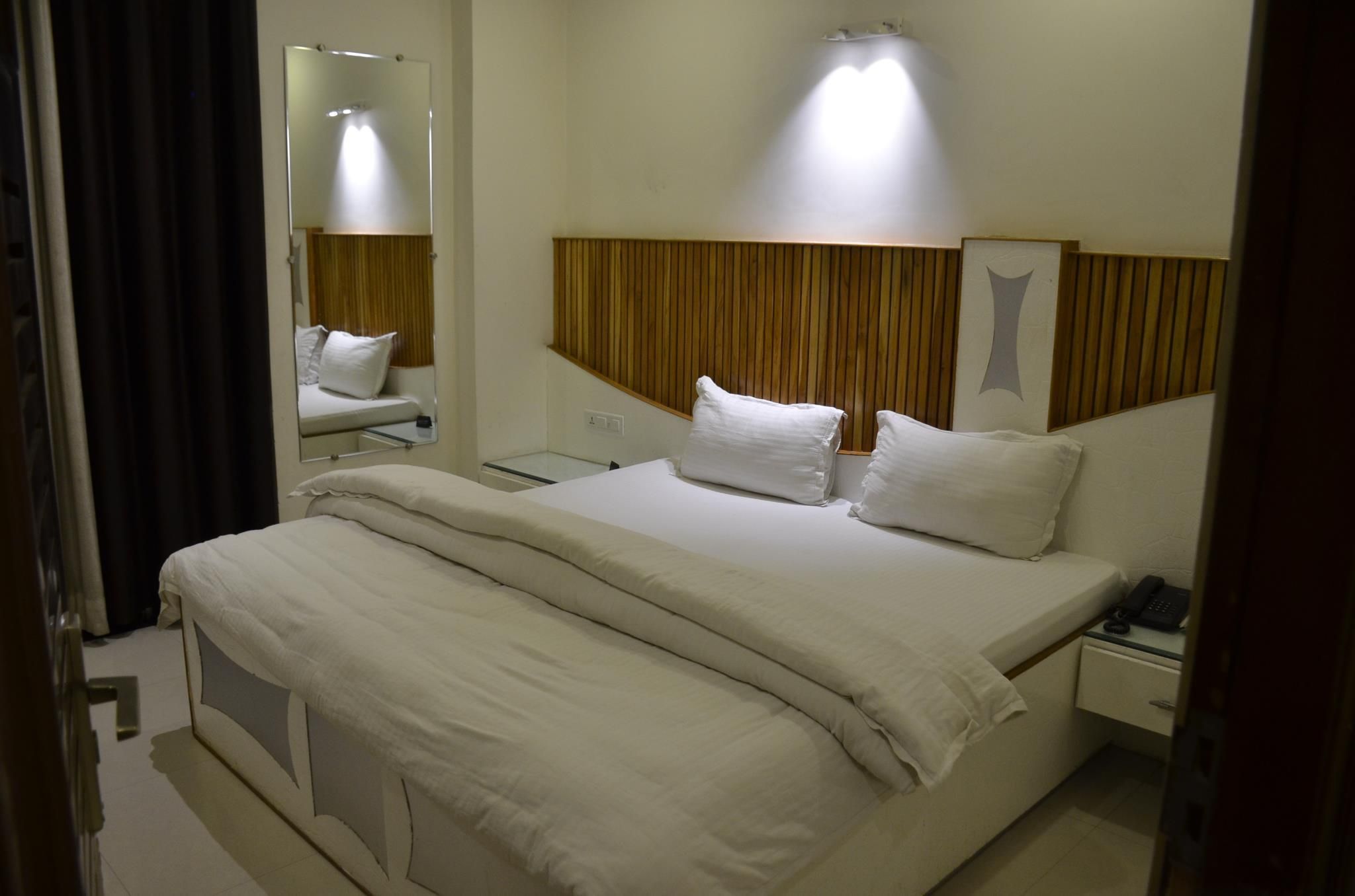 Bellevue Inn Hotel Restaurant & Resort Gold Deluxe