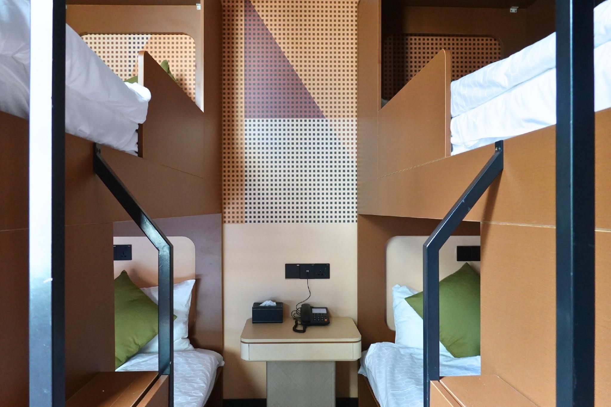 Quad Room - 4 Person