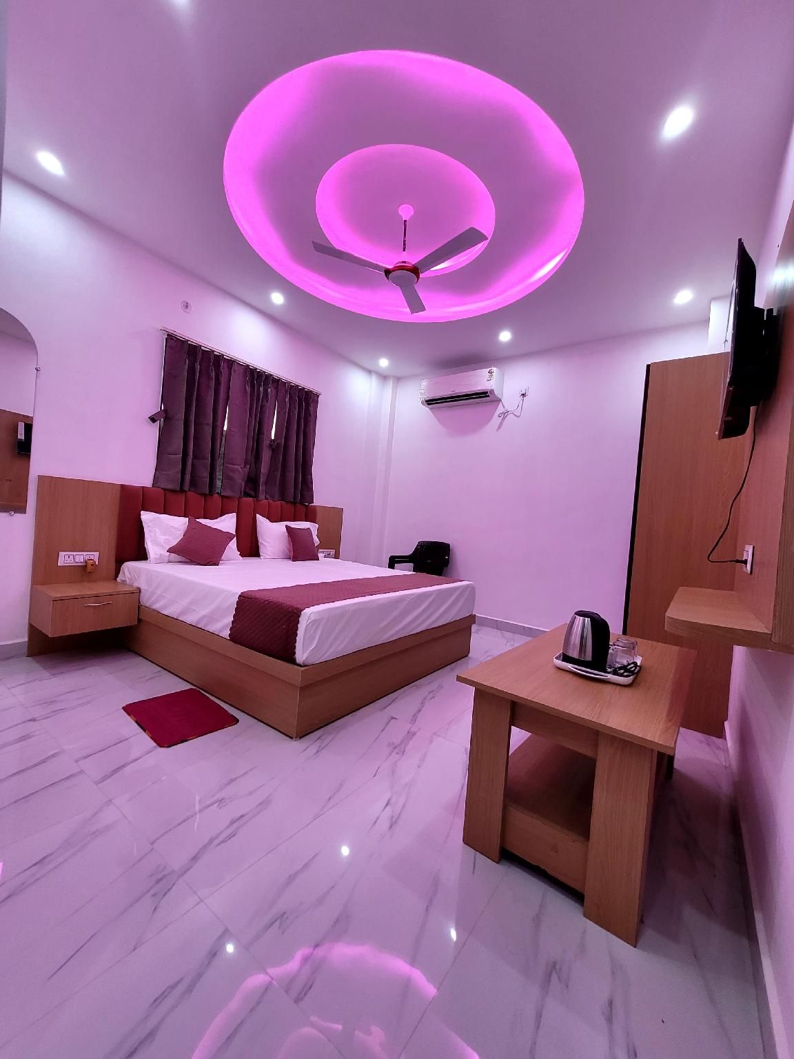 Skyline Hotel - Near Ram Mandir Deluxe