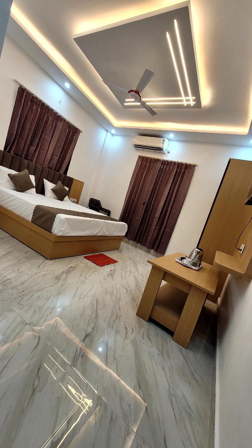 Skyline Hotel - Near Ram Mandir Standard Room
