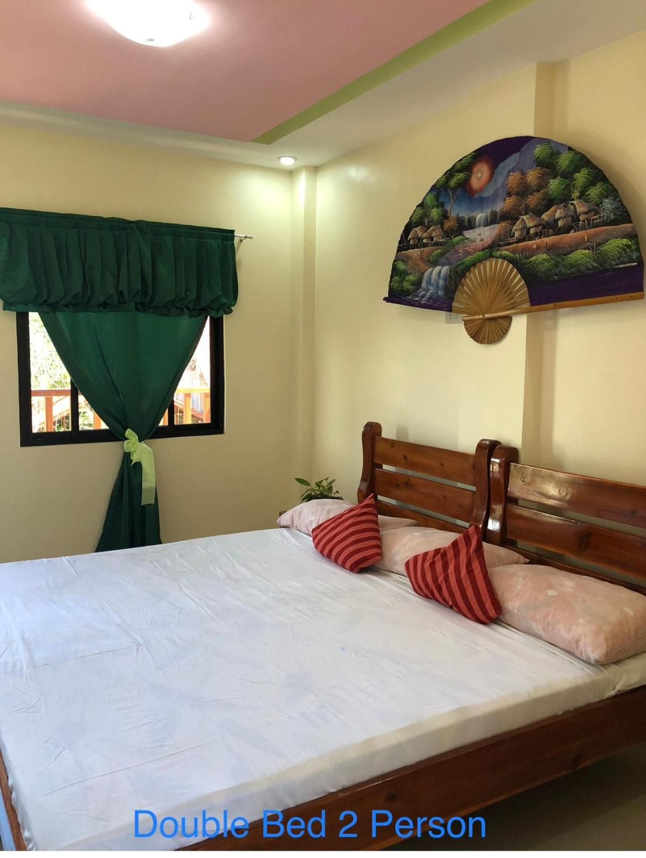 D&D Travellers INN Deluxe Double Room with Balcony