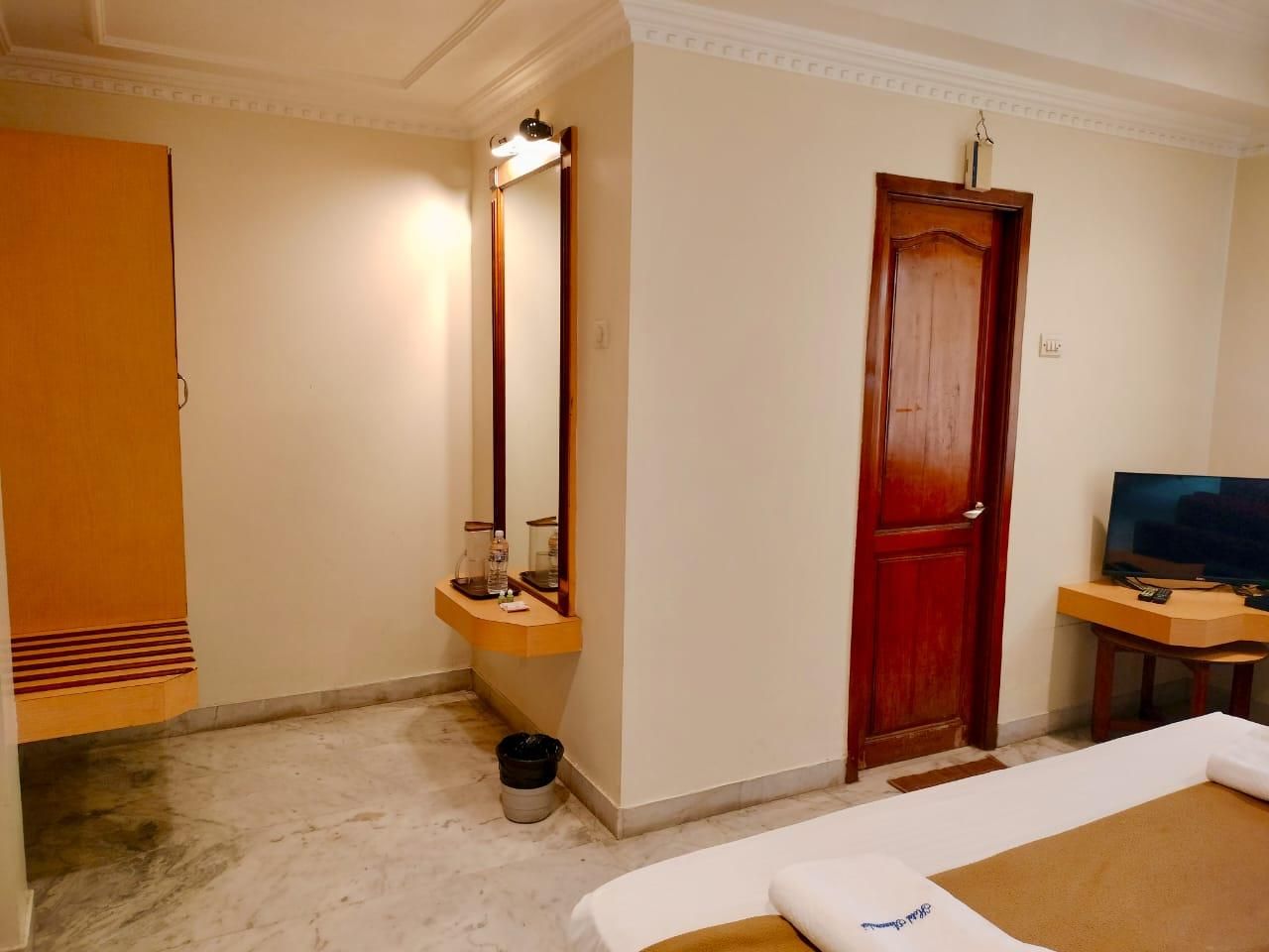 Hotel Annamalai Deluxe Double or Twin 3