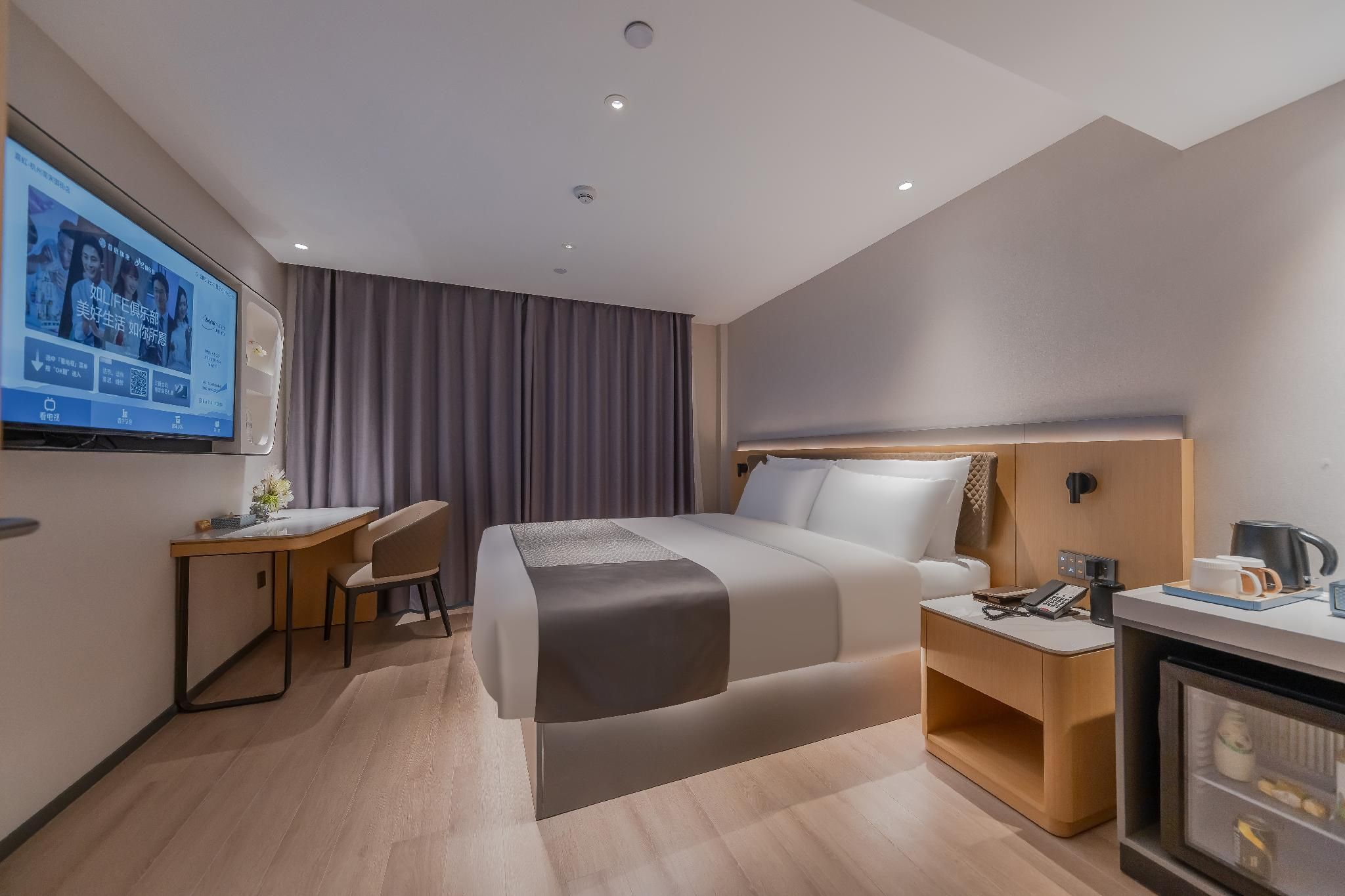 杭州嘉虹酒店SKYBIRDHotel（West Lake HeFang Street） Superior Guest Room, Guest room, 1 King 2