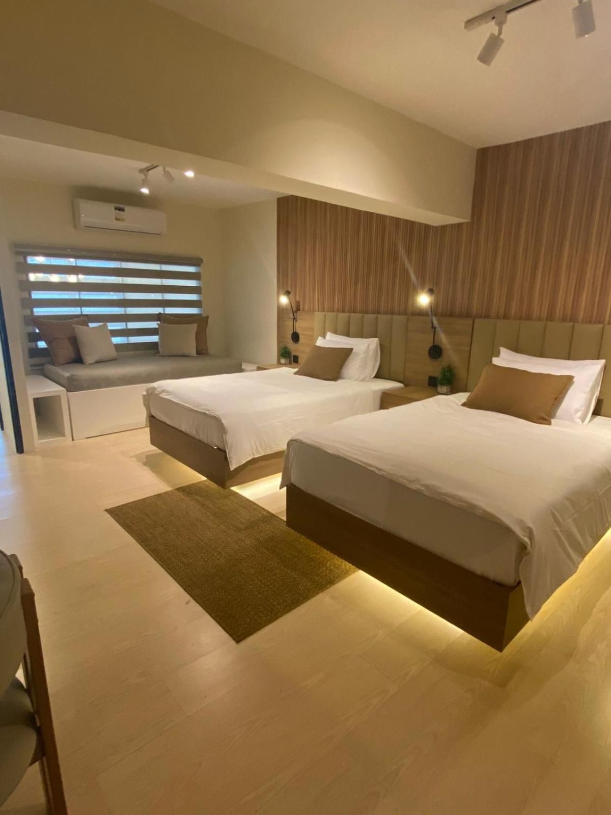 Edsa Heights Unit 3416 Cozy 1 br Loft Penthhouse Unit with 2 full beds Ama Tower Apartment