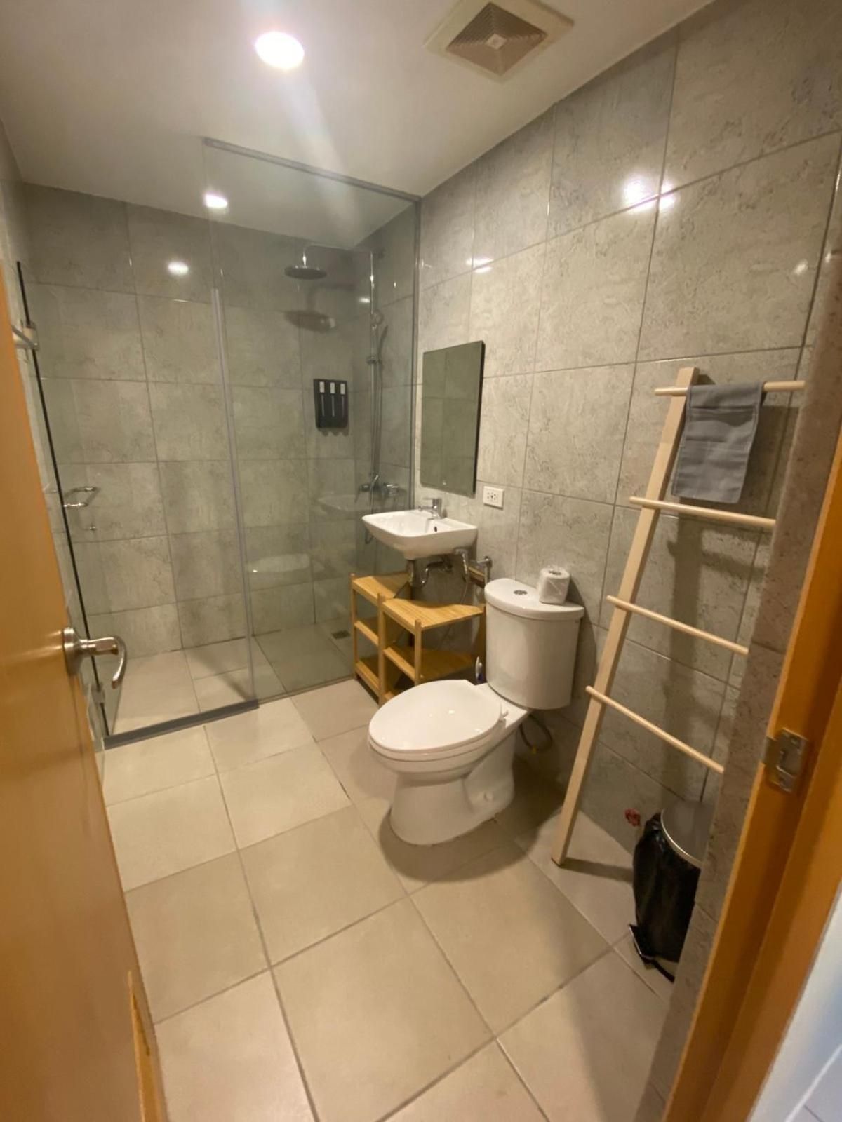 Edsa Heights Unit 3416 Cozy 1 br Loft Penthhouse Unit with 2 full beds Ama Tower Apartment 2